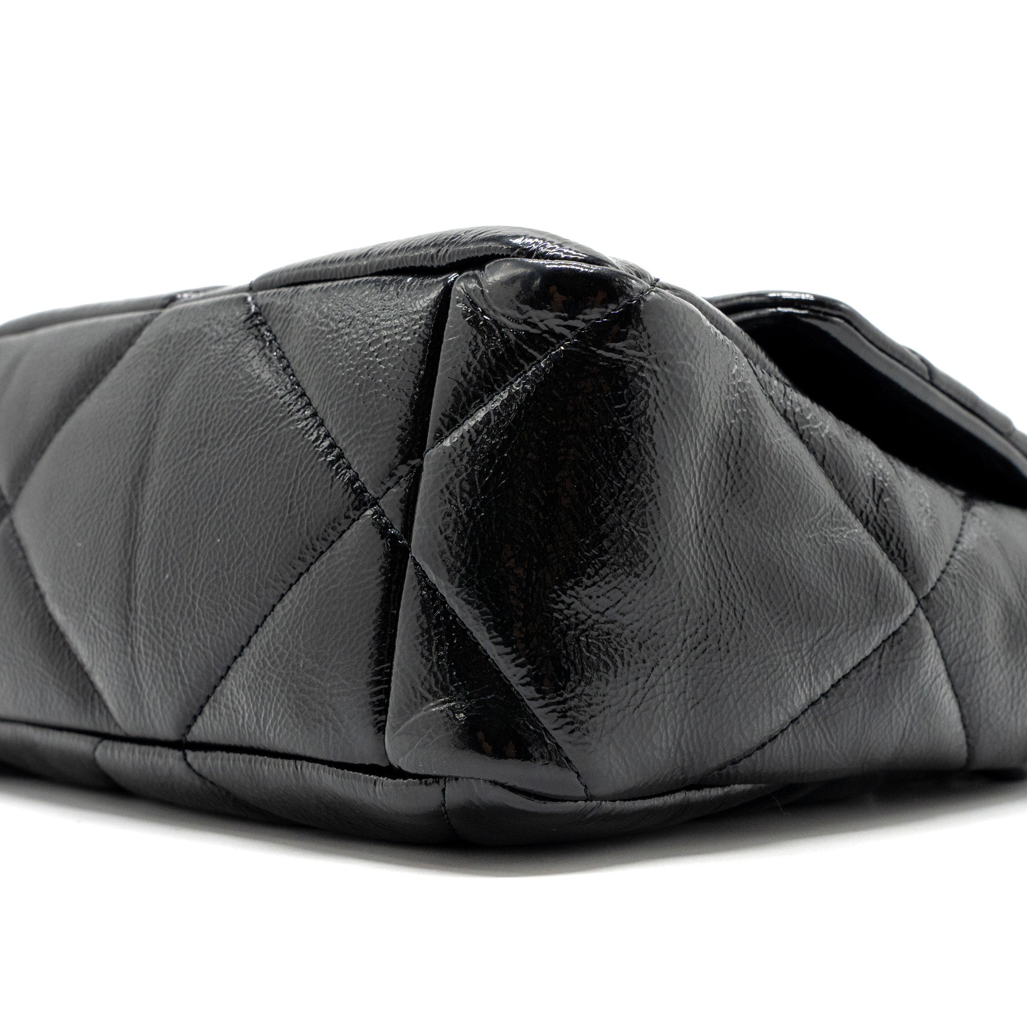chanel-medium-19-bag-shiny-calfskin-black-multicolor-hardware