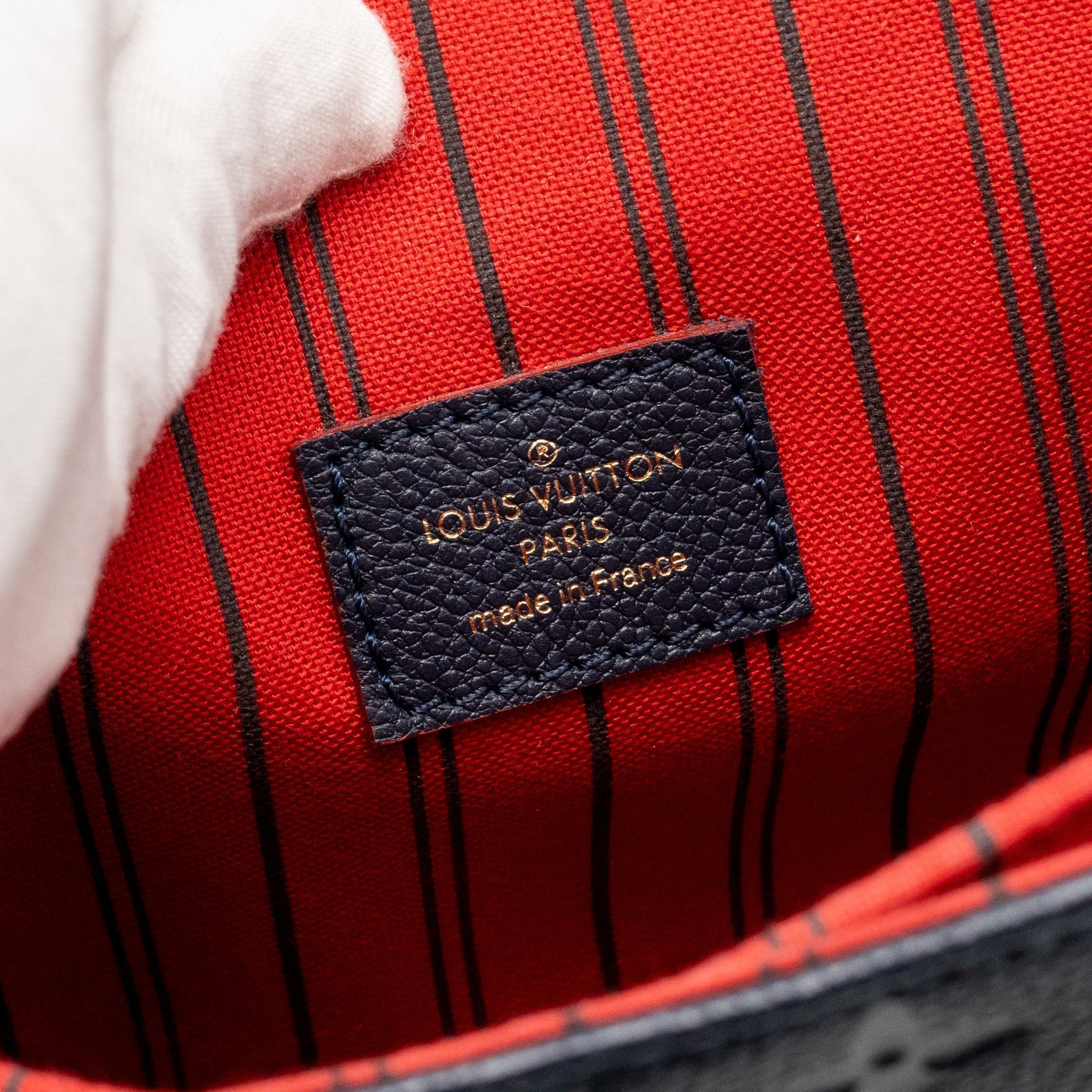 louis-vuitton-pochette-metis-monogram-empreinte-marine-rouge-ghw-copy
