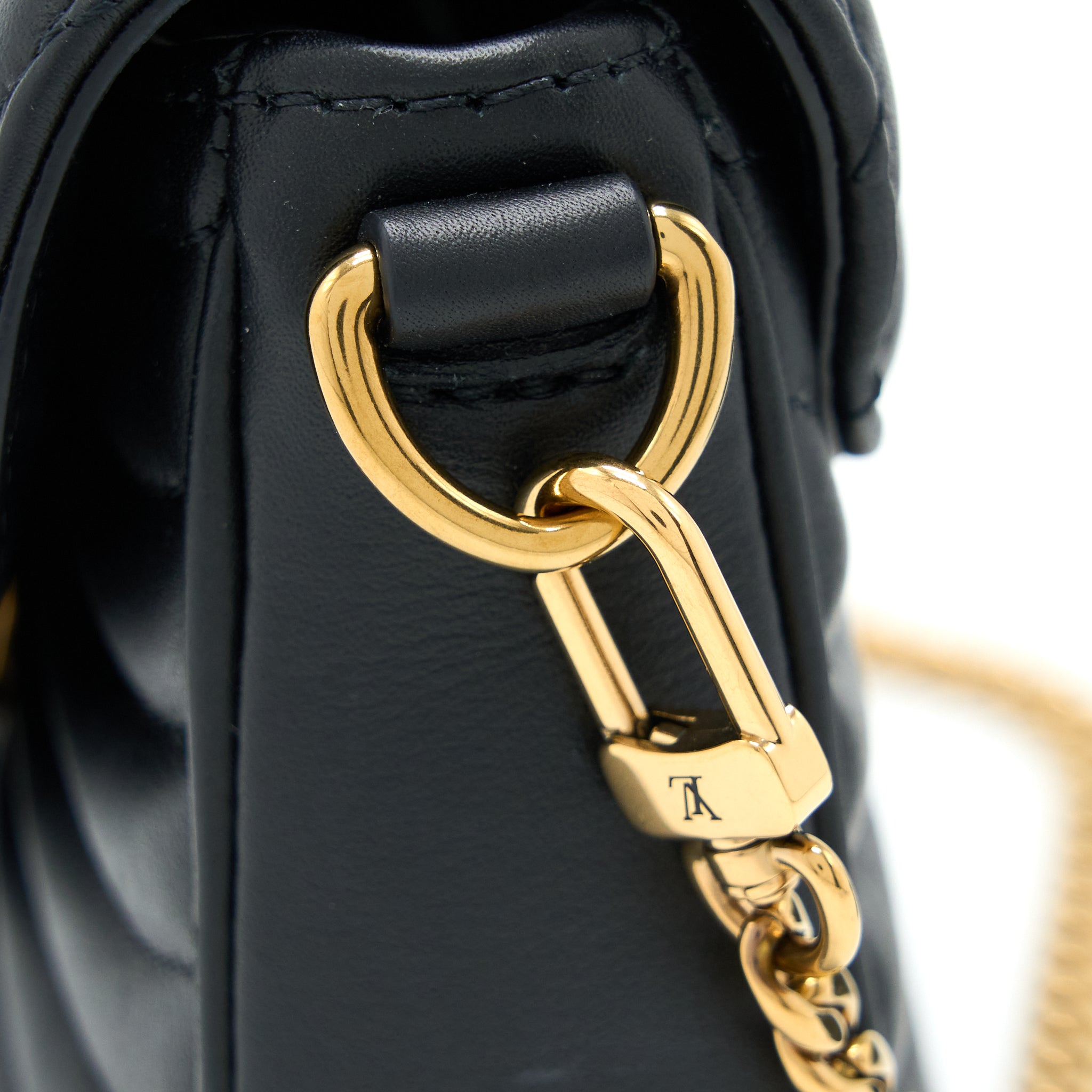 louis-vuitton-new-wave-multi-pochette-calfskin-black-ghw