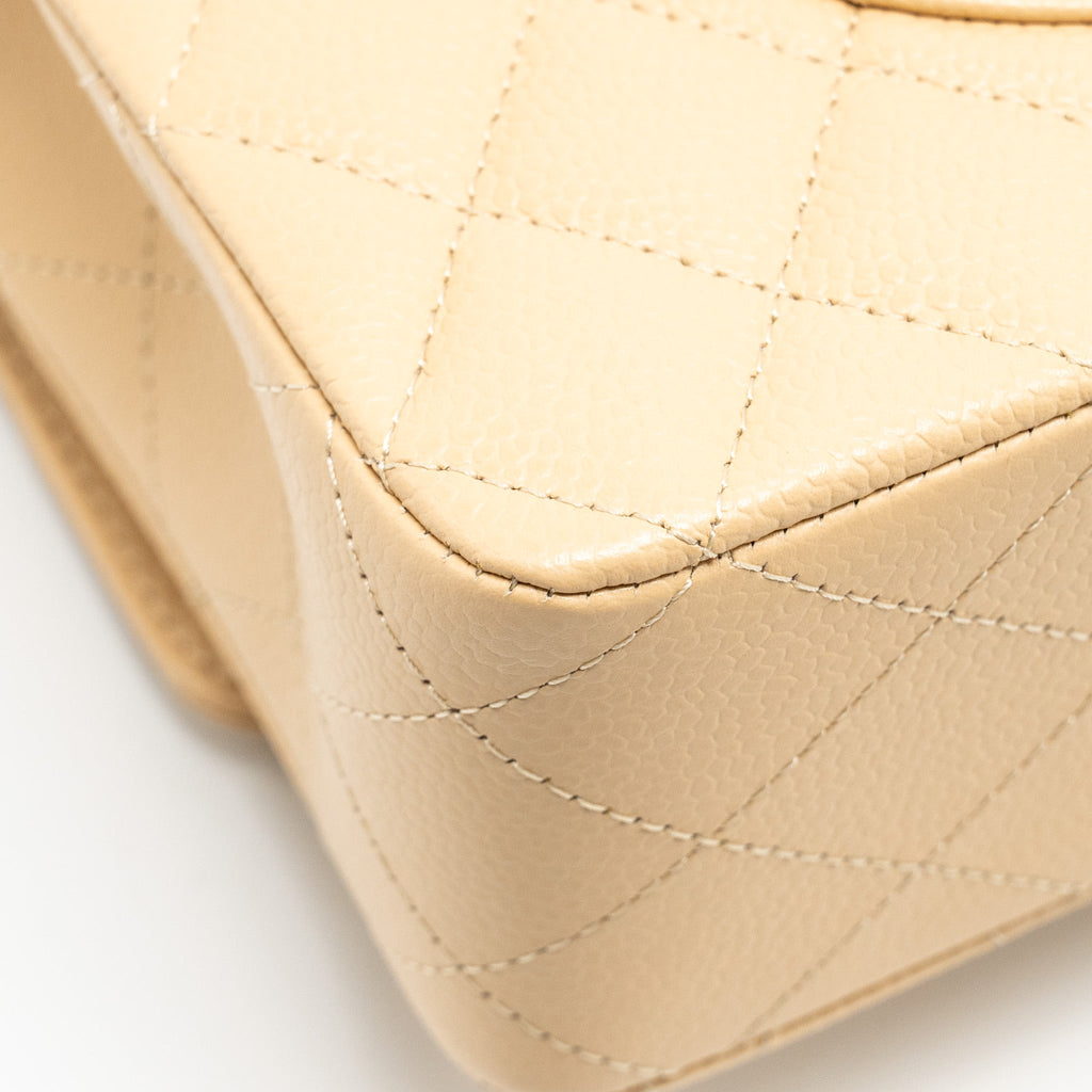 chanel-medium-classic-double-flap-bag-caviar-beige-ghw-3