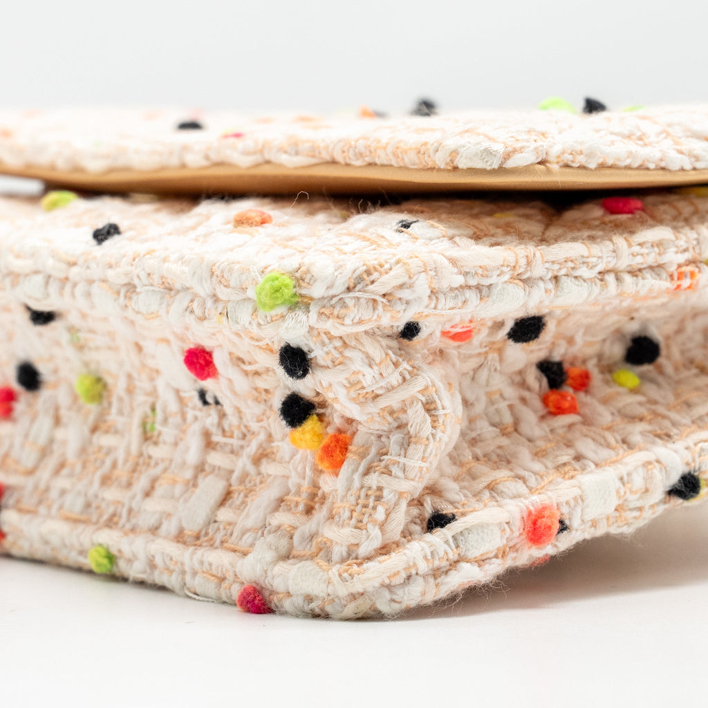 chanel-19s-wallet-on-chain-o-mini-bag-tweed-multicolour-lghw