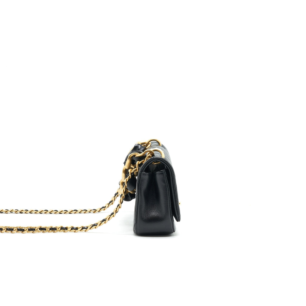 chanel-shiny-lambskin-flap-bag-black-ghw