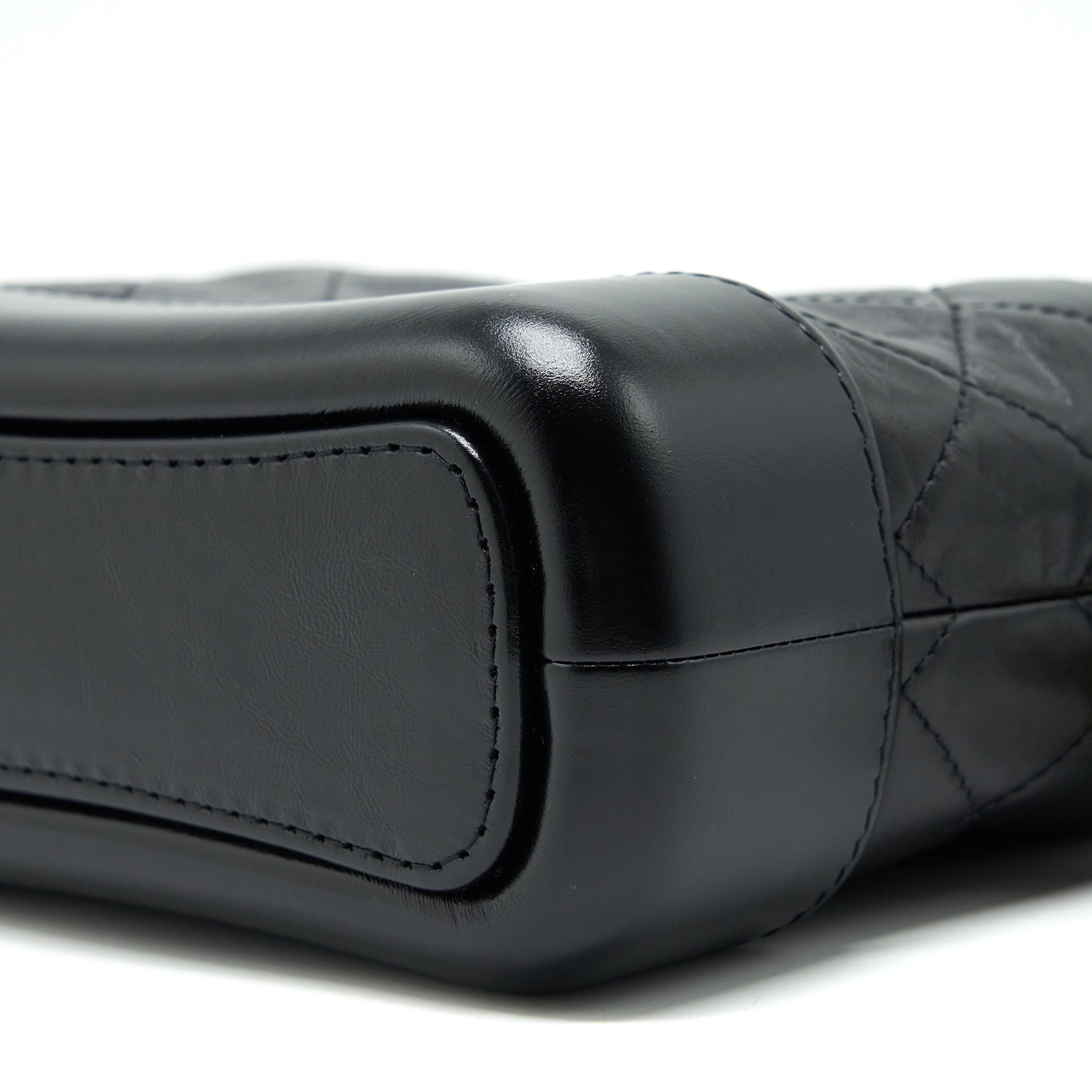 chanel-small-hobo-gabrielle-in-black