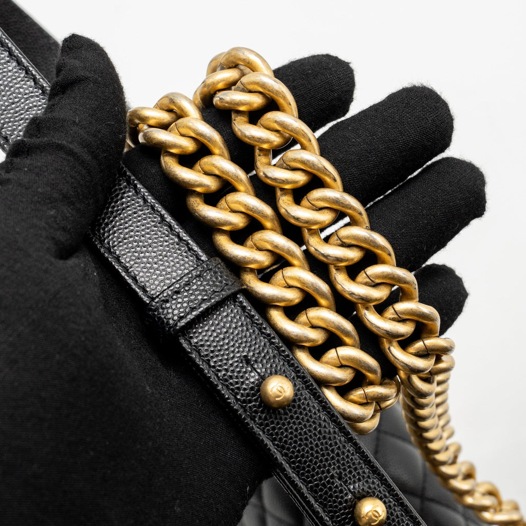 chanel-medium-classic-boy-bag-caviar-black-ghw-2