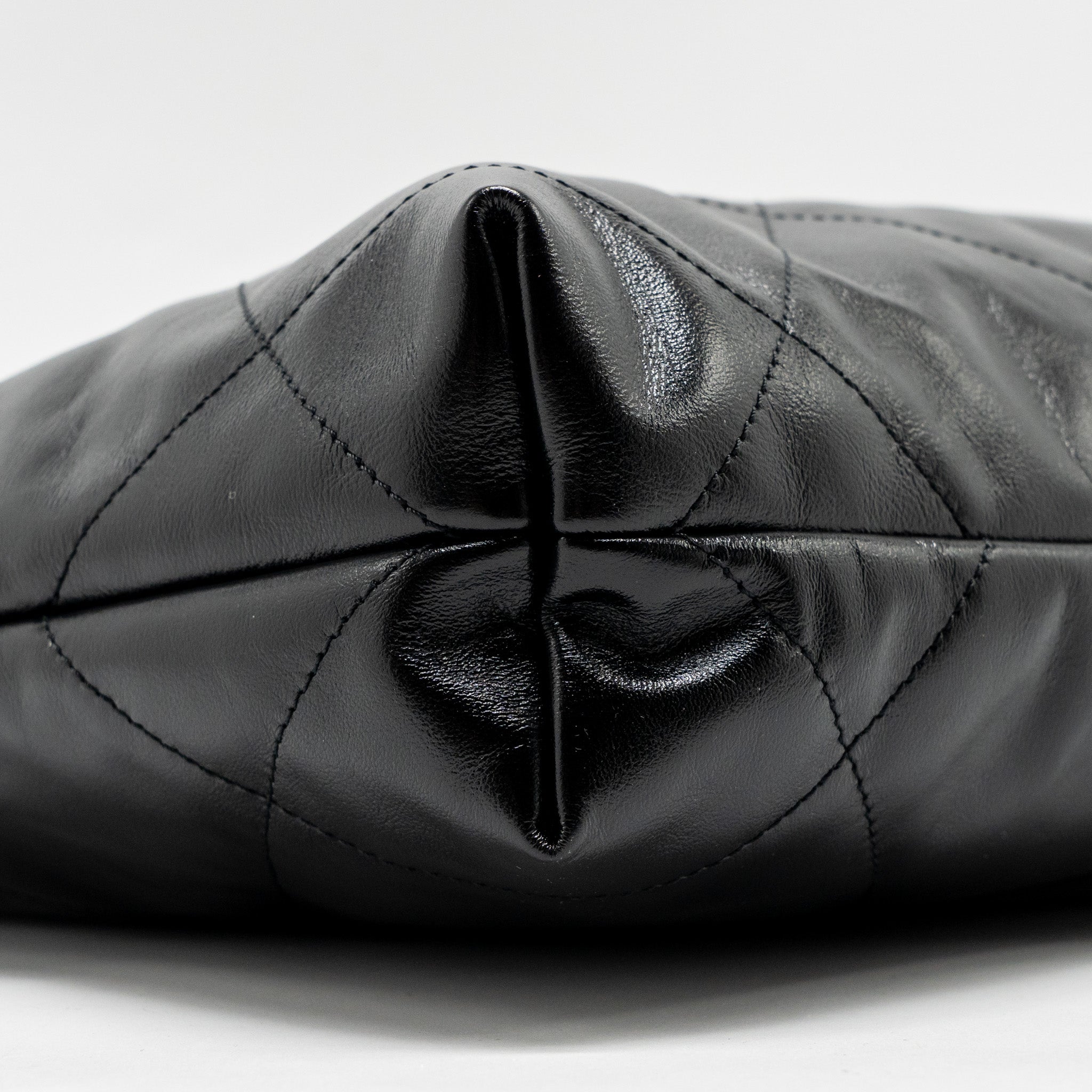 chanel-small-coco-handle-with-lizard-embossed-handle-caviar-black-lghw-microchip-copy