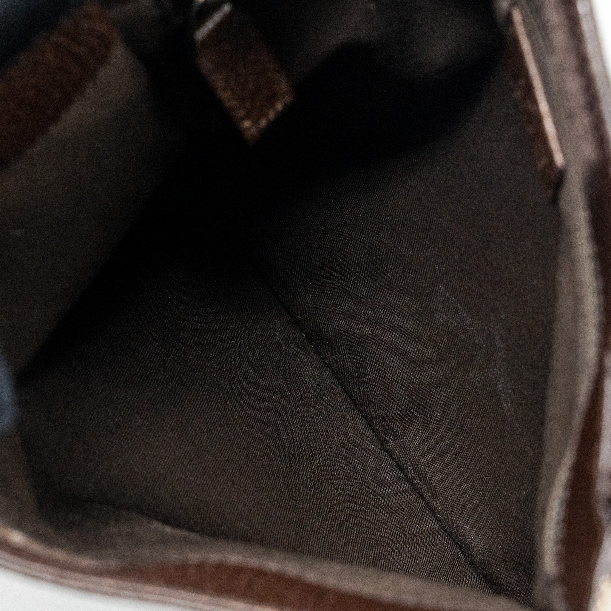 gucci-gg-superme-messenger-bag-canvas-leather-brown-green-red-shw