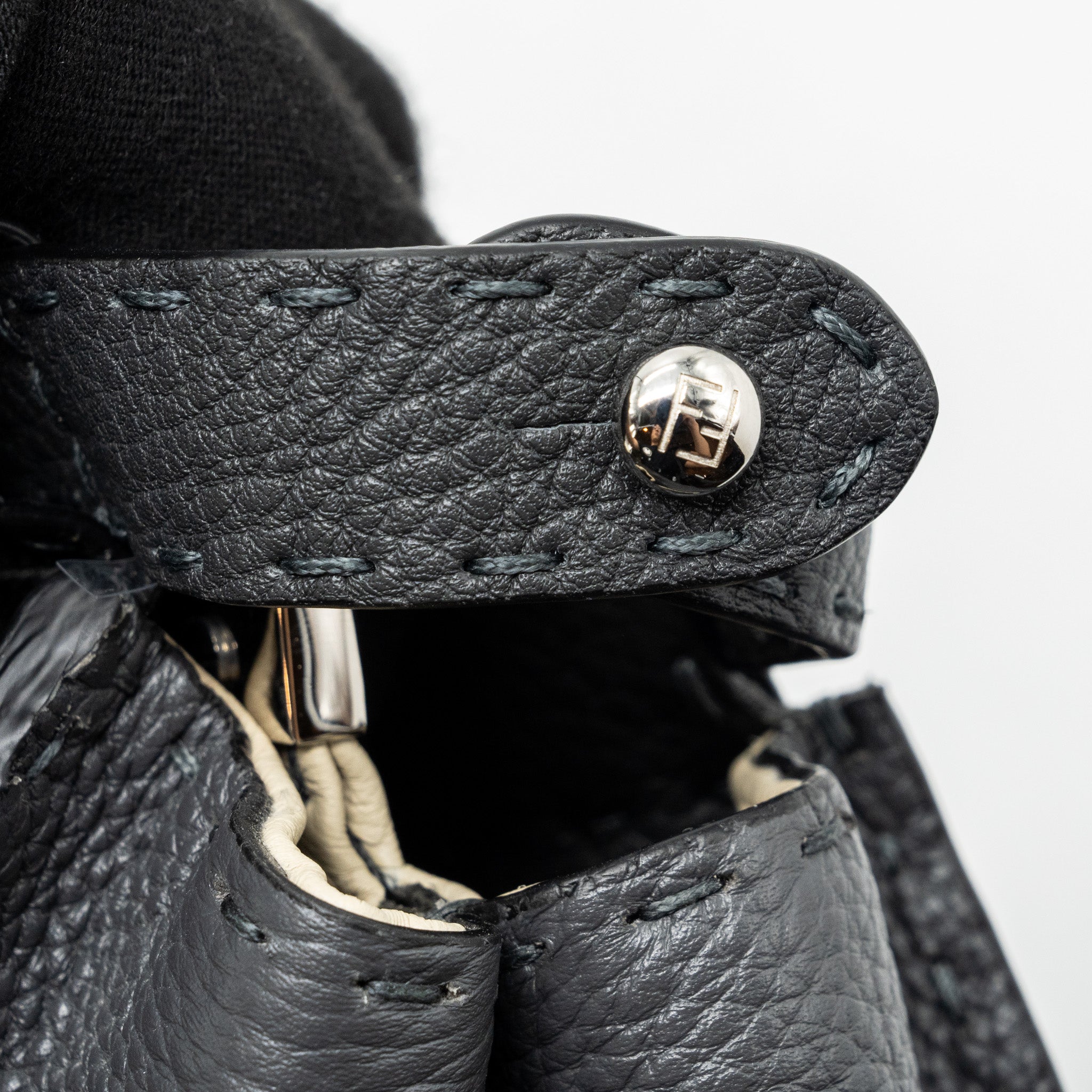 fendi-medium-peekaboo-bag-selleria-leather-shw