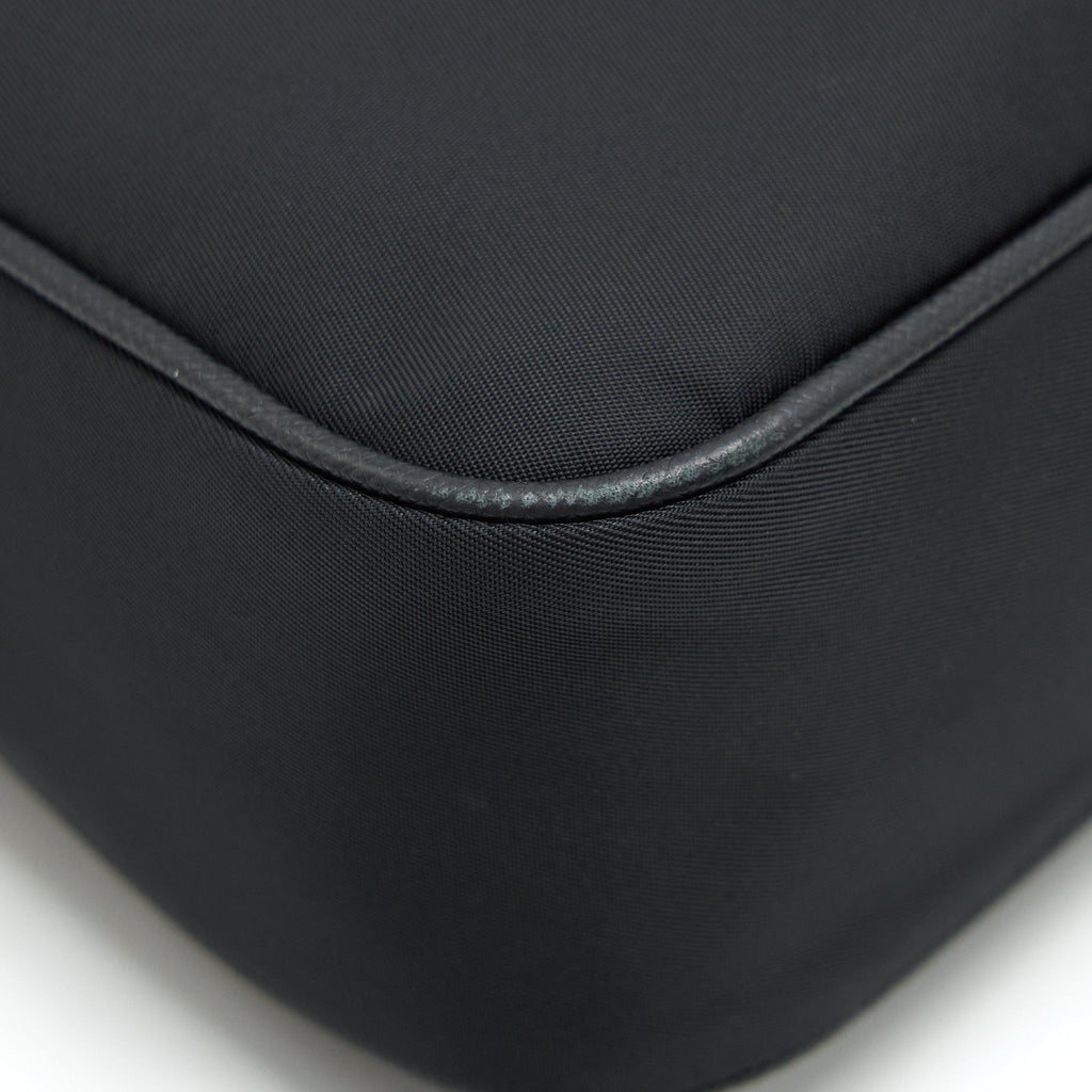 prada-reedition-2005-black-shw-1