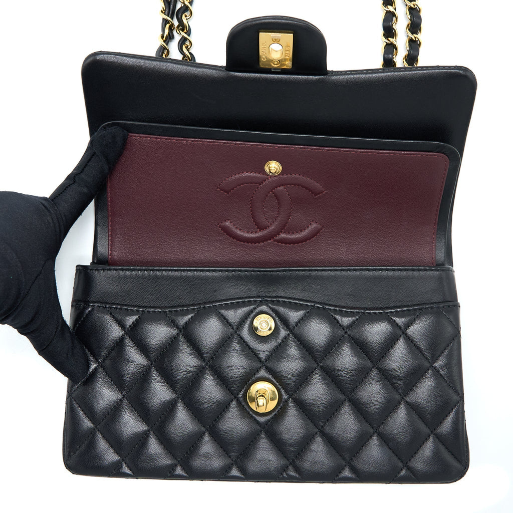 chanel-small-classic-double-flap-bag-lambskin-black-ghw-microchip