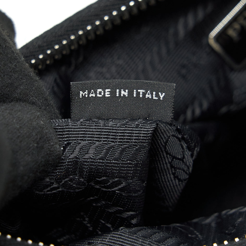 prada-reedition-2005-black-shw-1