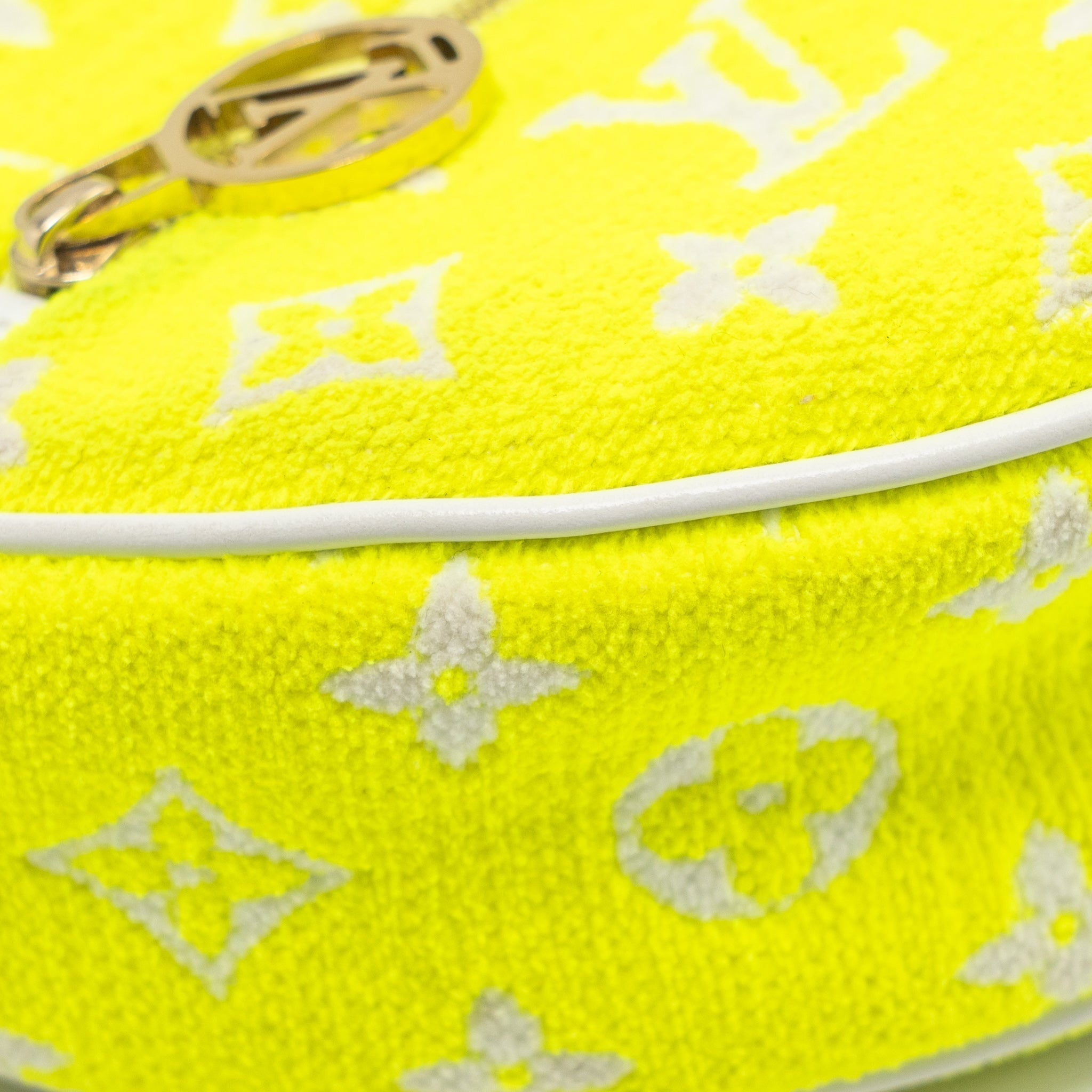 louis-vuitton-loop-pm-half-moon-baguette-jacquard-monogram-yellow-white-ghw