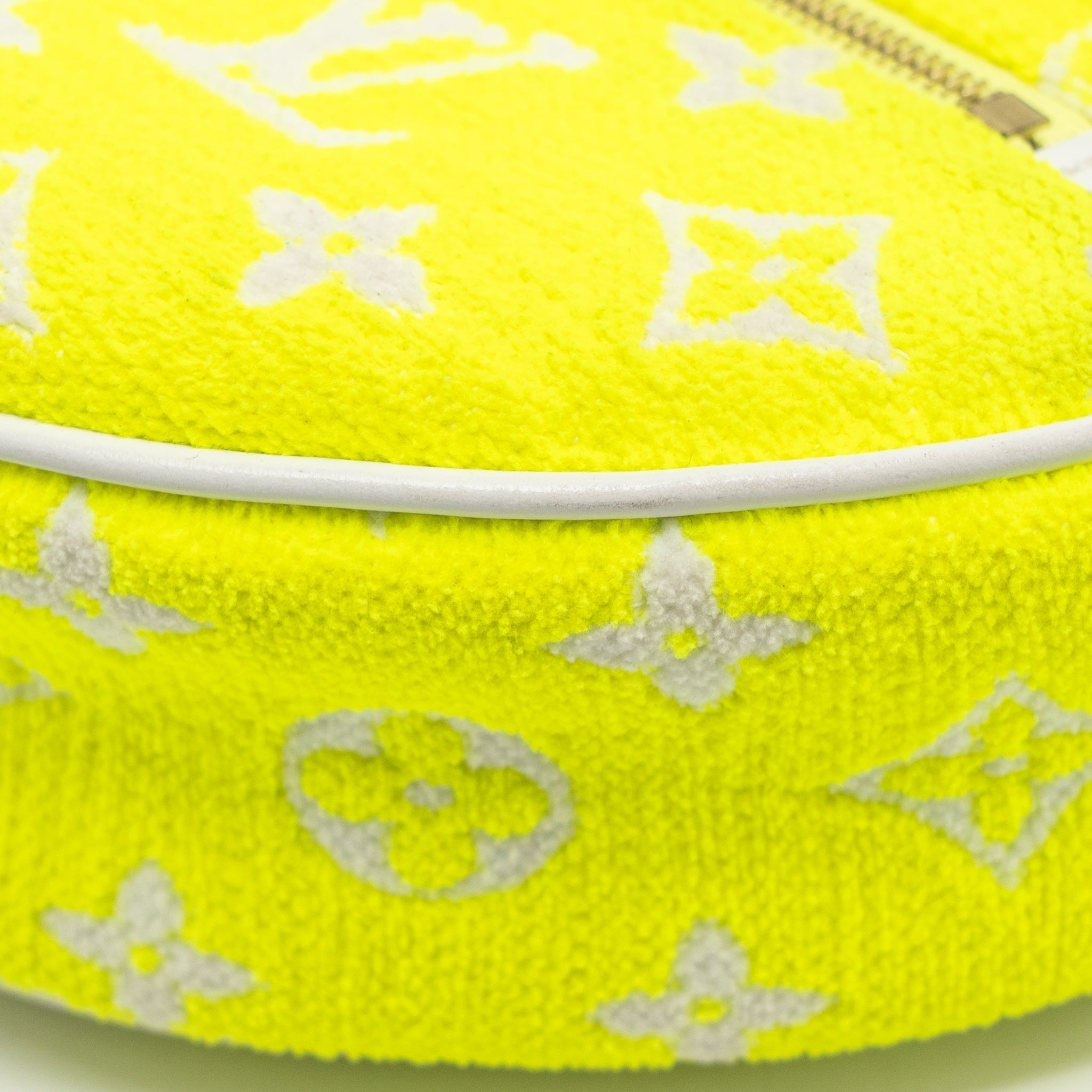 louis-vuitton-loop-pm-half-moon-baguette-jacquard-monogram-yellow-white-ghw