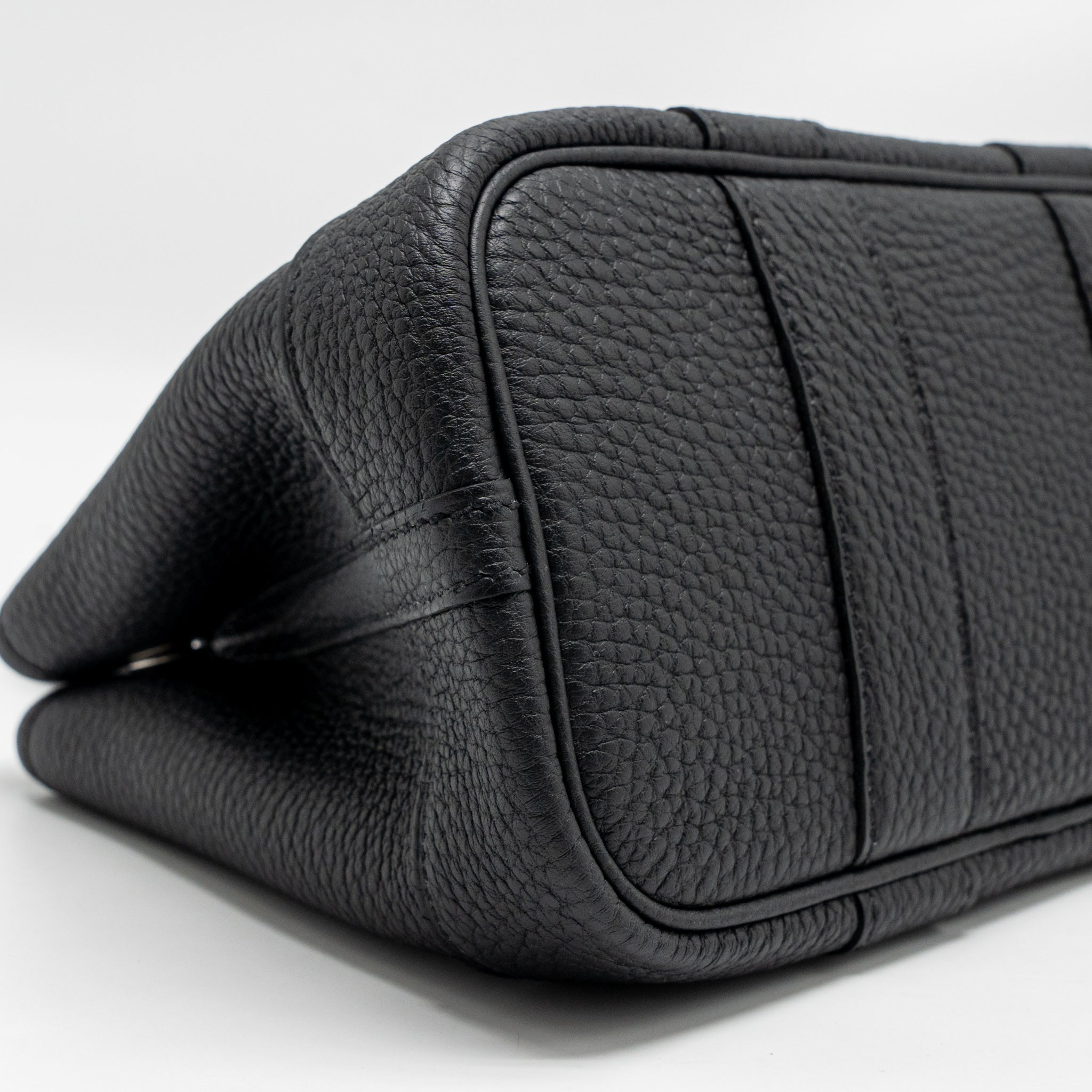 hermes-garden-party-23-negonda-black-shw-stamp-k