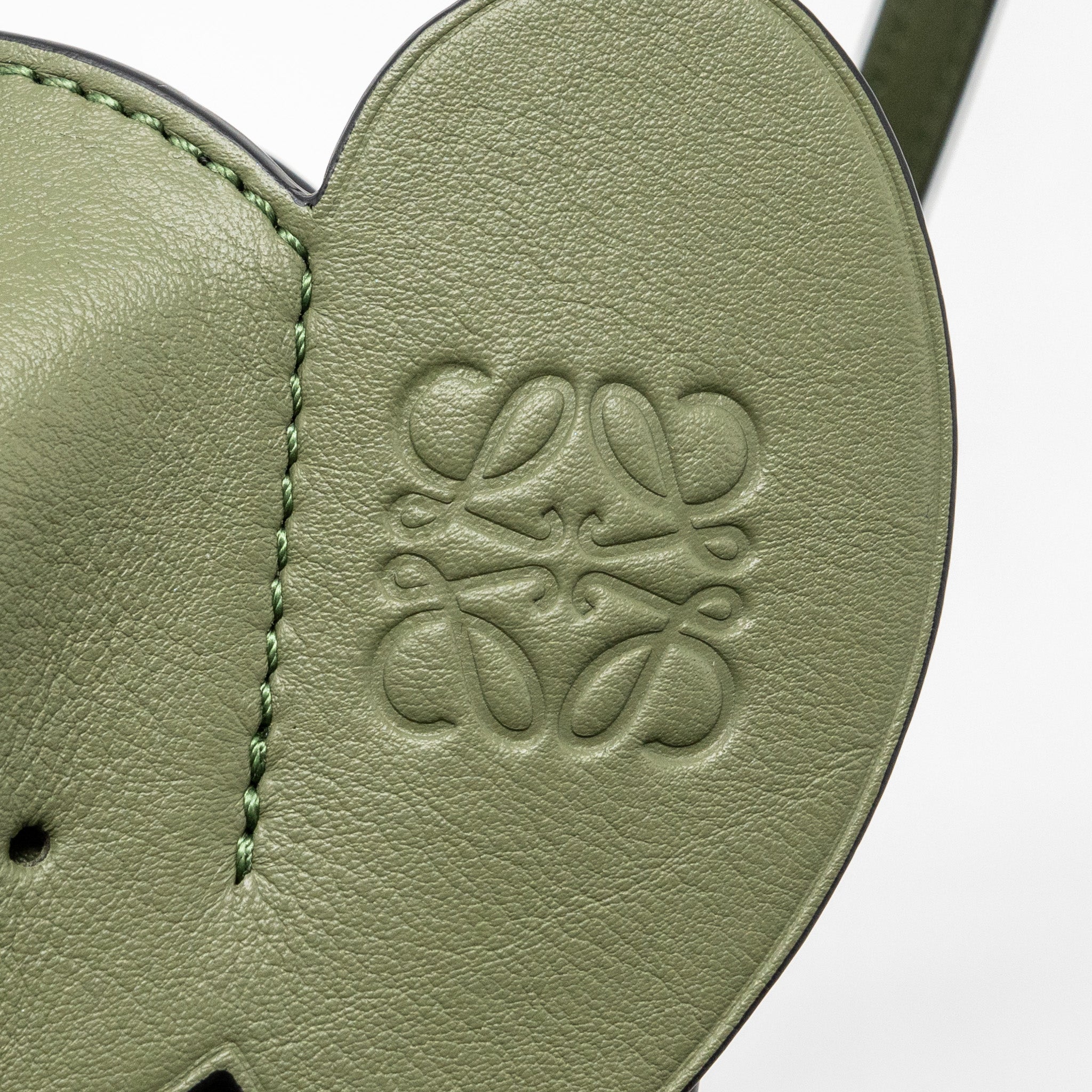 loewe-elephant-pocket-calfskin-avocado-green
