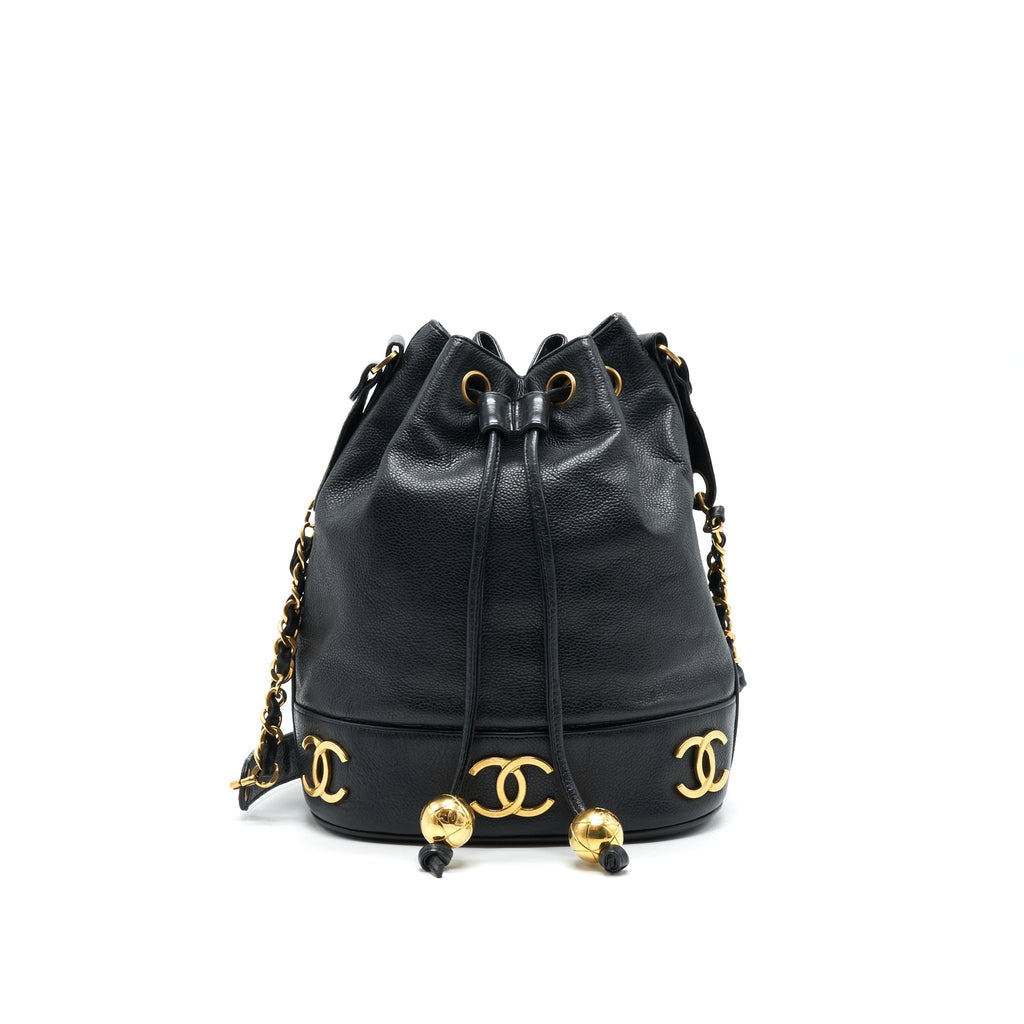 chanel-vintage-cc-logo-pearl-crush-caviar-bucket-bag-black