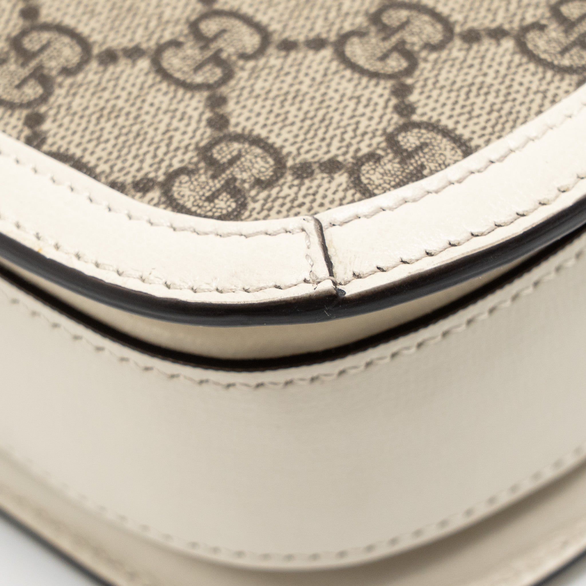 gucci-horsebit-1955-shoulder-bag-gg-supreme-canvas-leather-beige-white-ghw