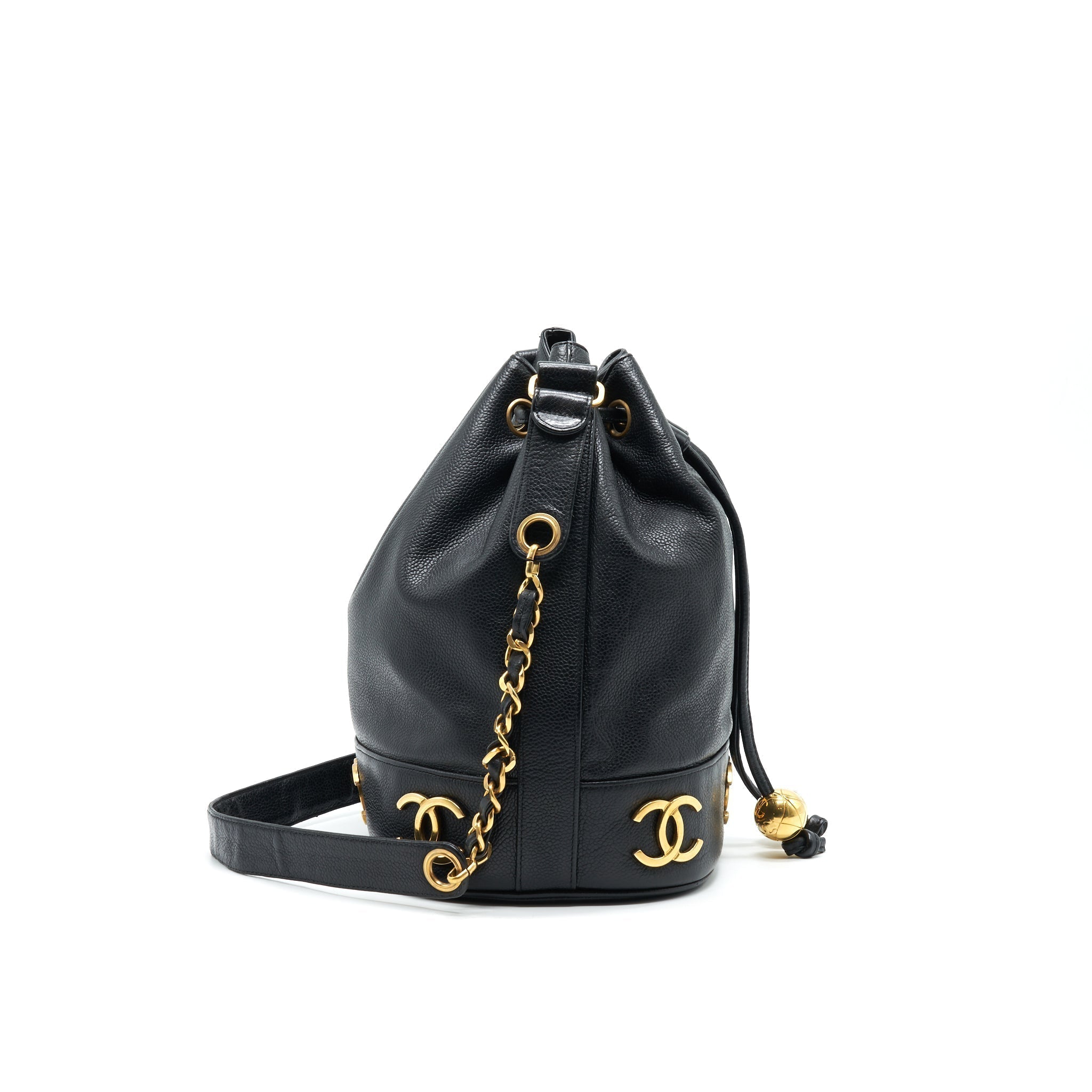 chanel-vintage-cc-logo-pearl-crush-caviar-bucket-bag-black