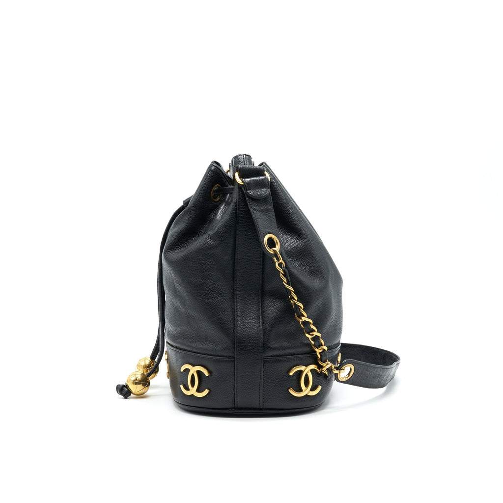 chanel-vintage-cc-logo-pearl-crush-caviar-bucket-bag-black