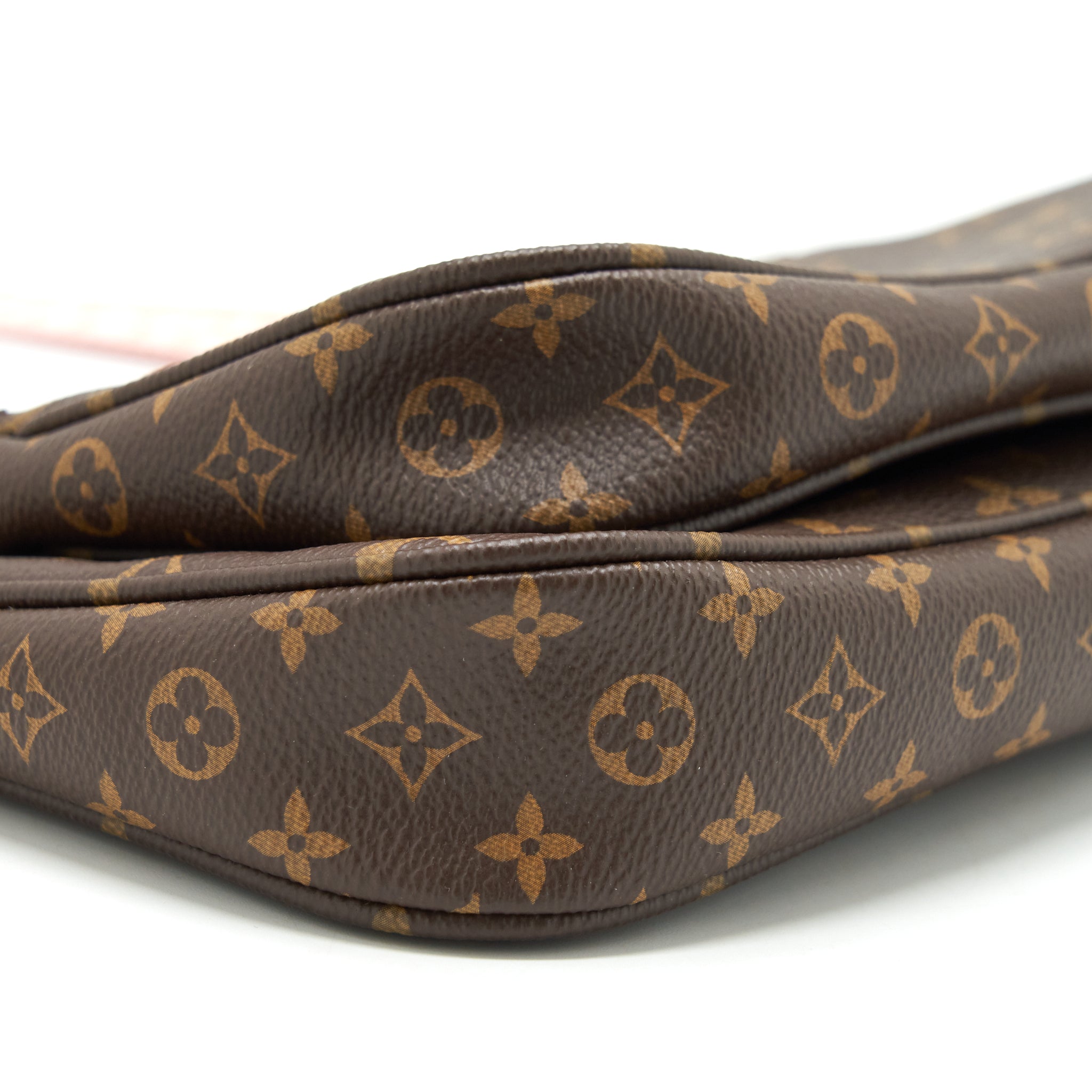 louis-vuitton-multi-pochette-accessories-monogram-canvas-with-rose-clair-strap-ghw-1