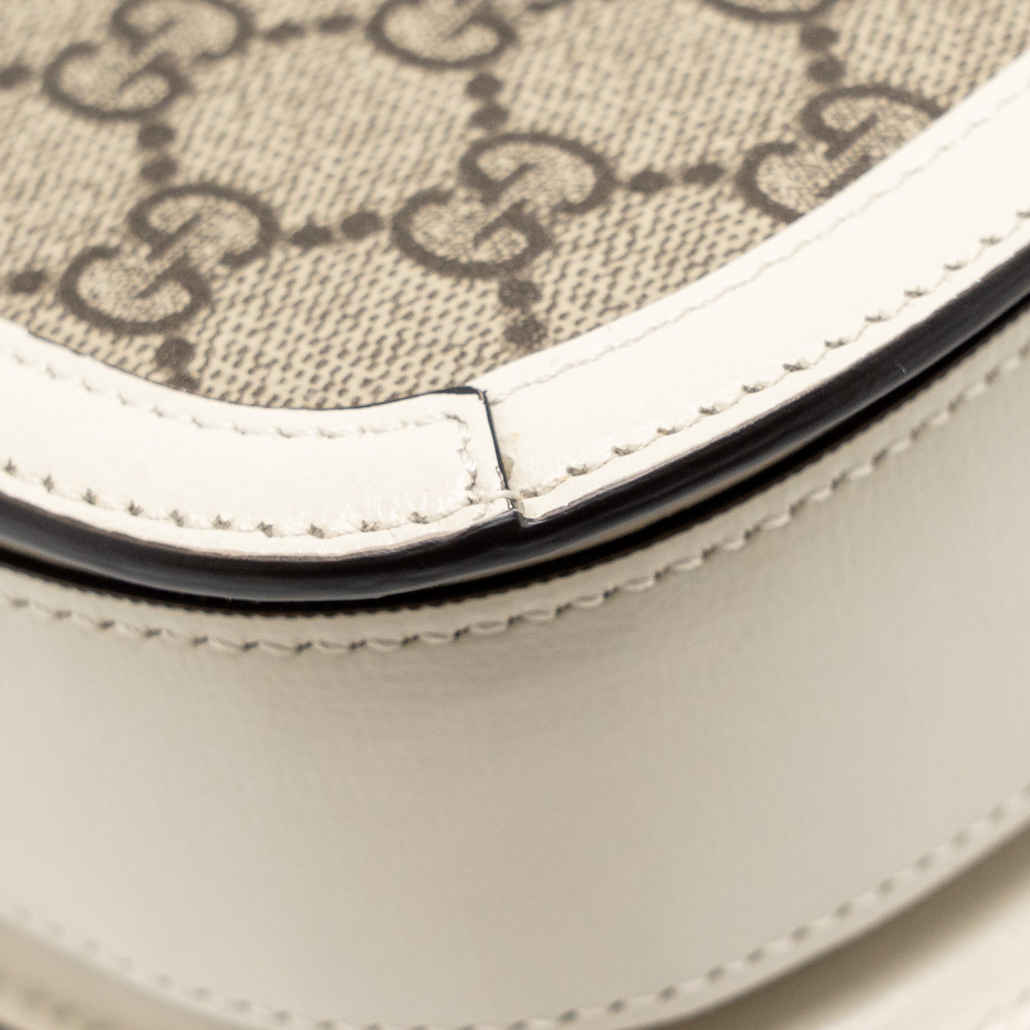 gucci-horsebit-1955-shoulder-bag-gg-supreme-canvas-leather-beige-white-ghw