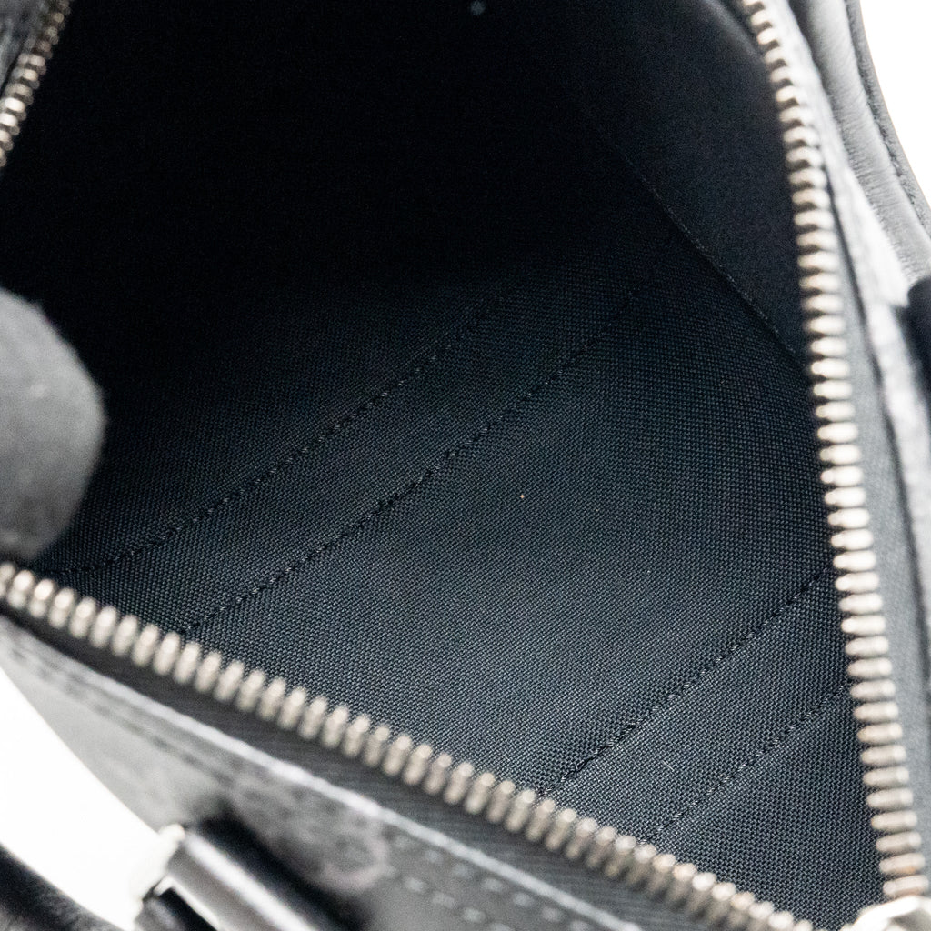 louis-vuitton-keepall-bandouliere-25-monogram-eclipse-shw
