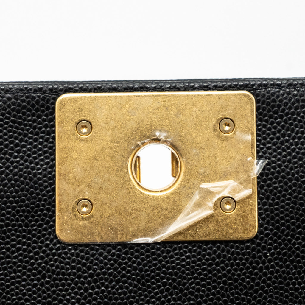 chanel-small-le-boy-leather-black-ghw-microchip
