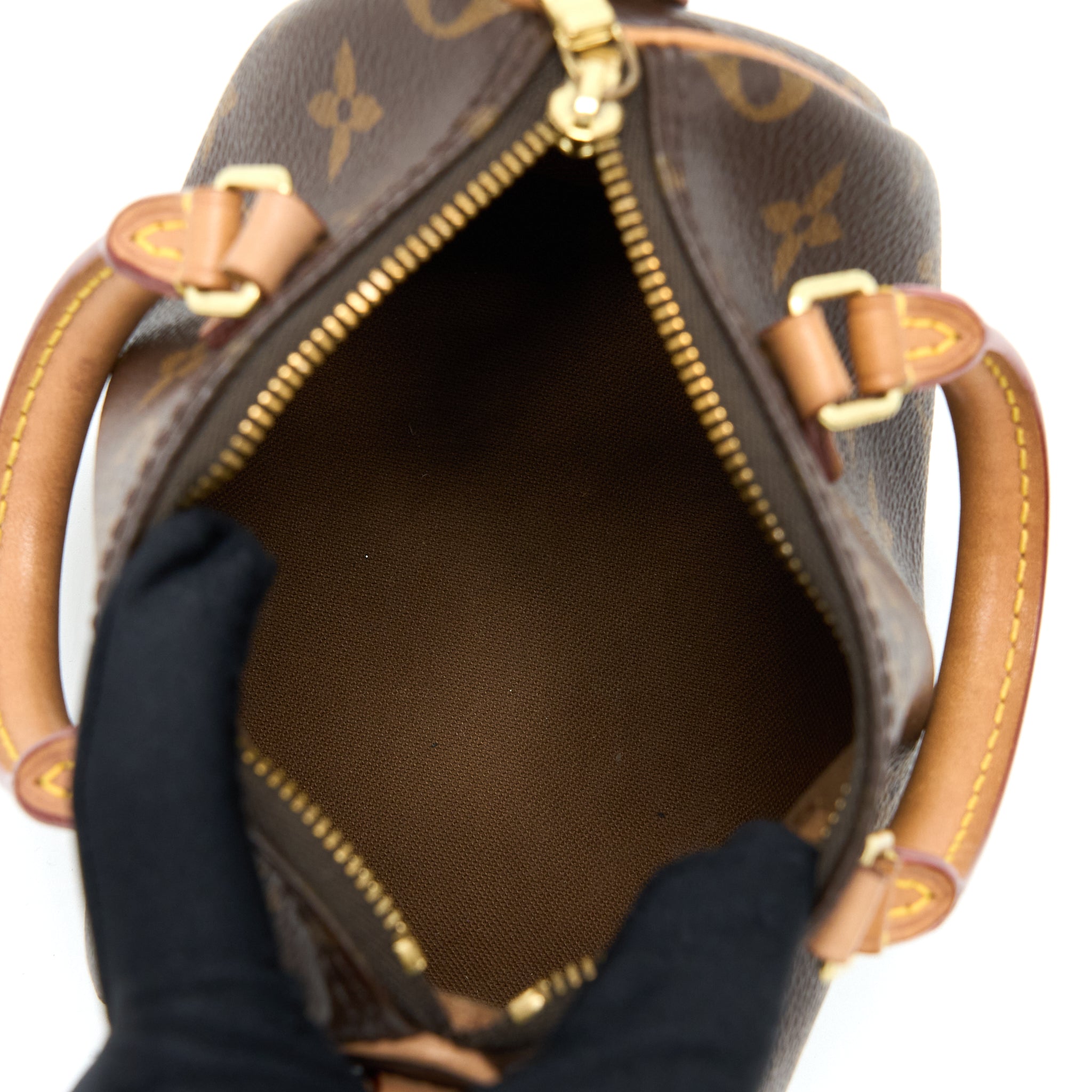 louis-vuitton-nano-speedy-monogram-canvas-ghw-2