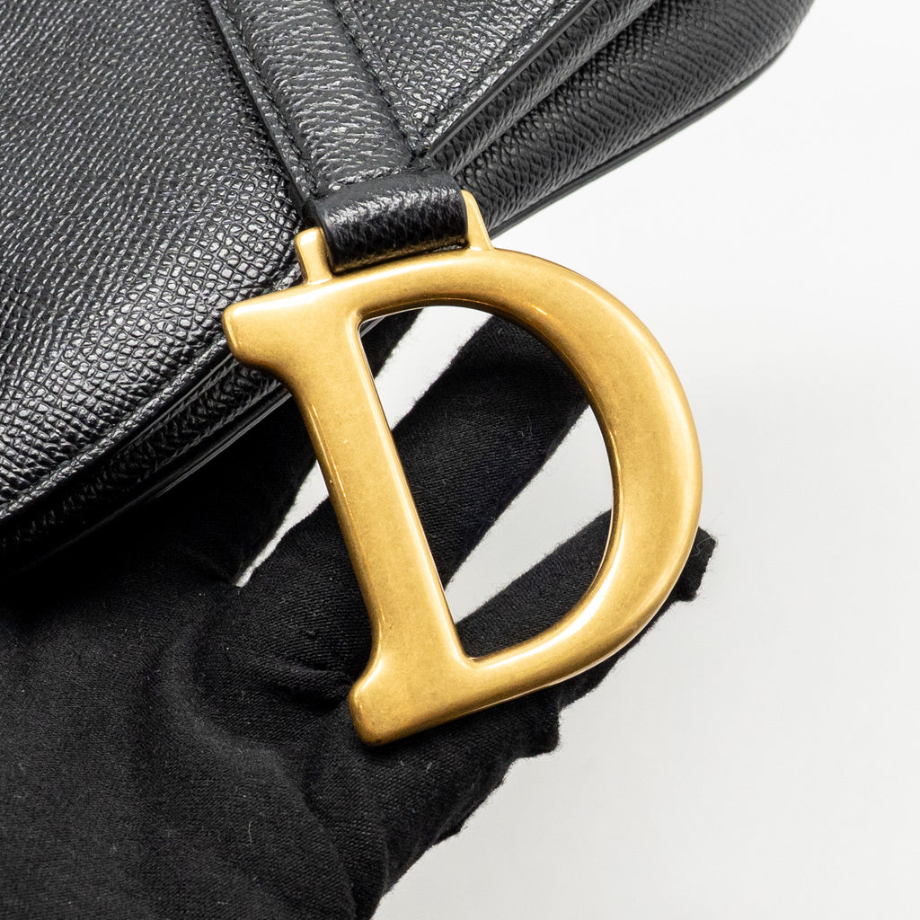 dior-saddle-bag-with-strap-grained-calfskin-black-ghw