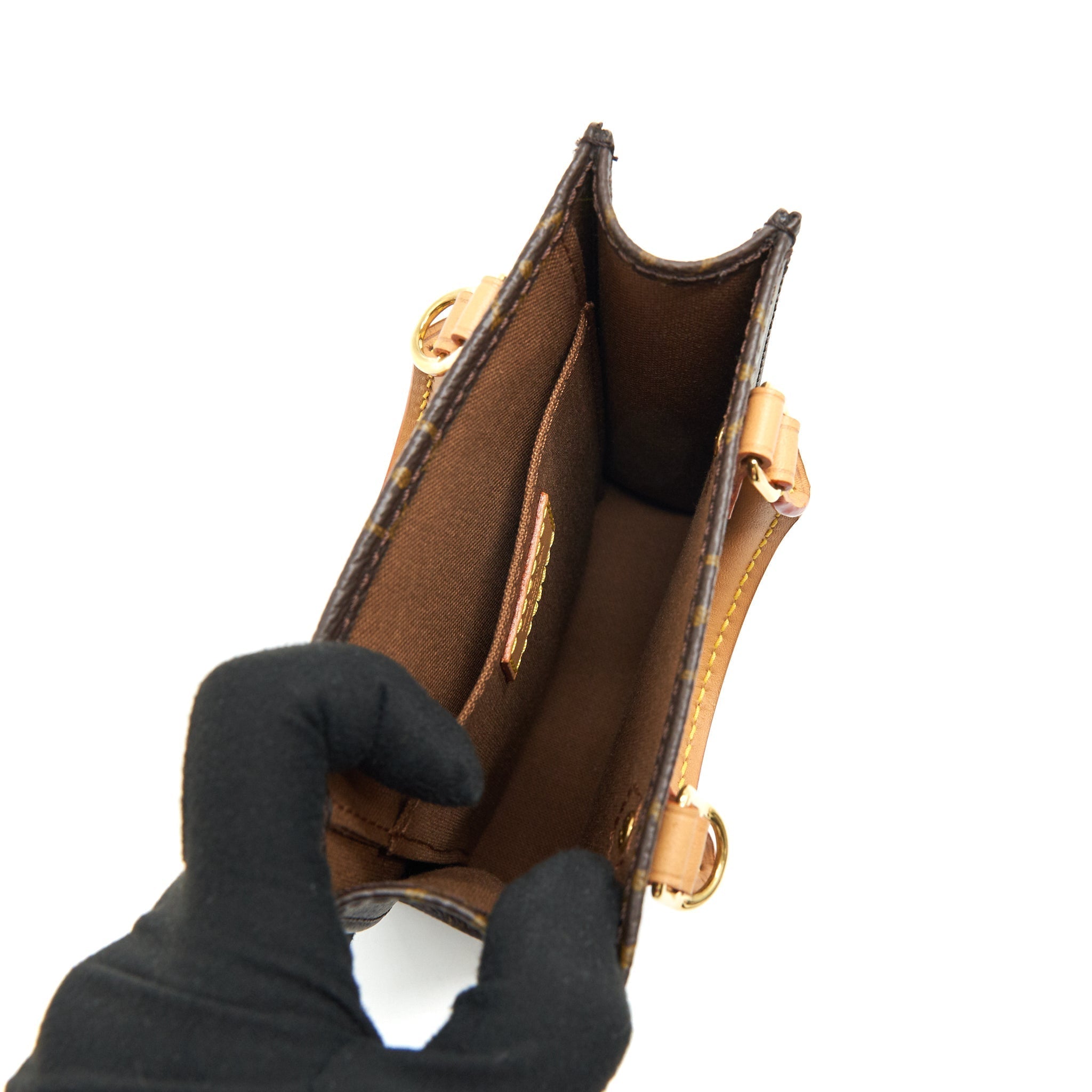 louis-vuitton-petit-sac-plat-in-monogram-2
