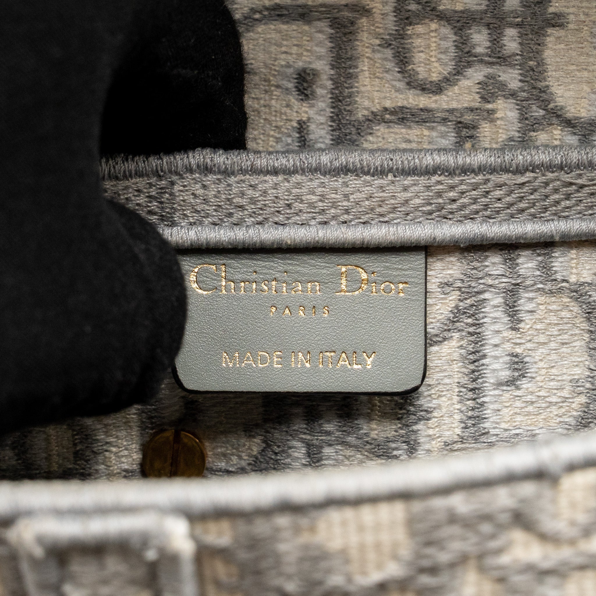 dior-medium-saddle-bag-dior-oblique-embroidery-light-grey-ghw