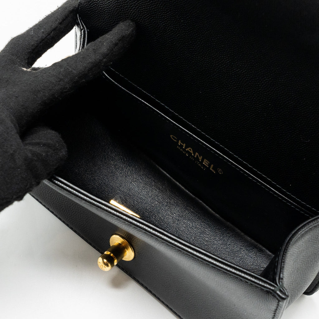 chanel-small-le-boy-leather-black-ghw-microchip