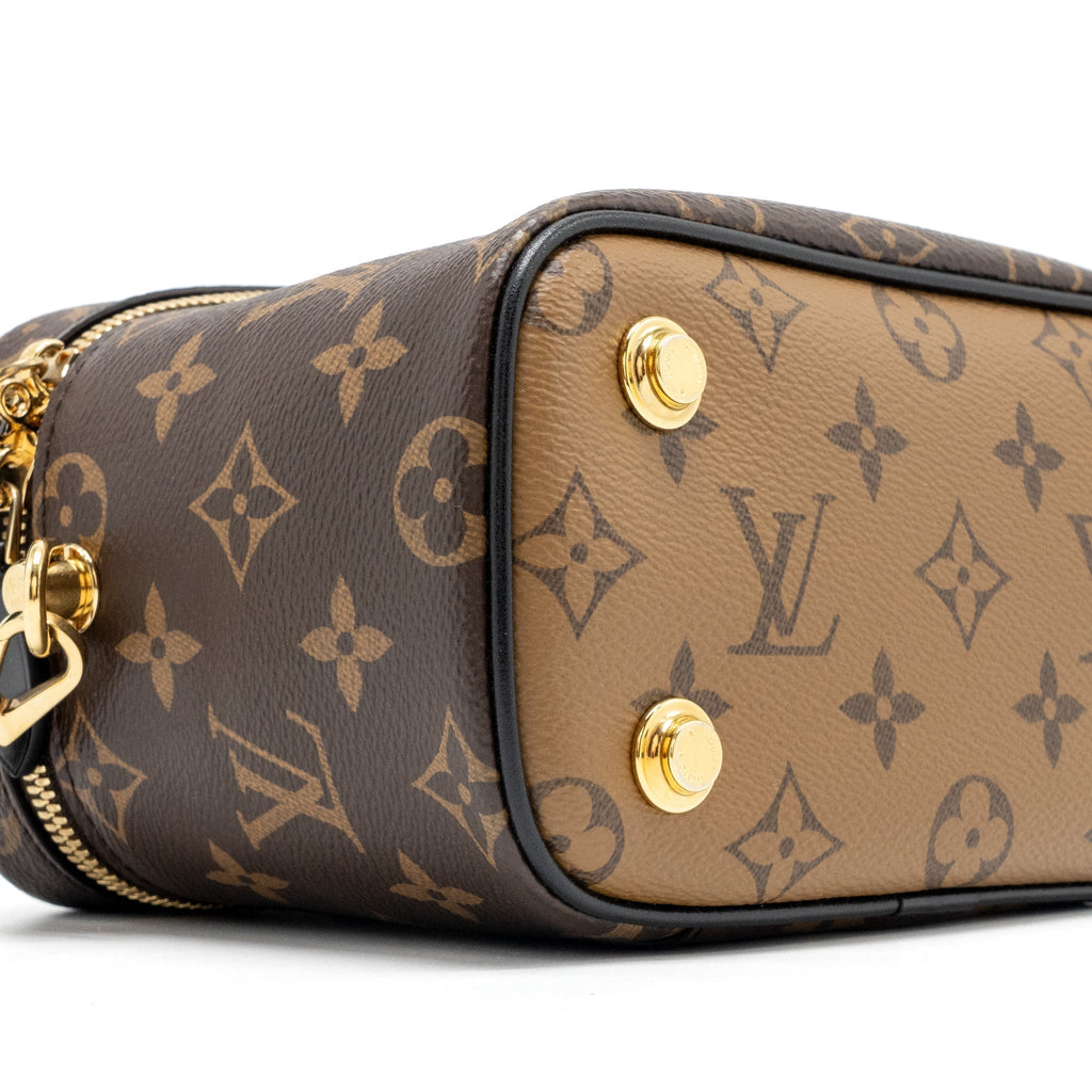 louis-vuitton-vanity-monogram-canvas-ghw