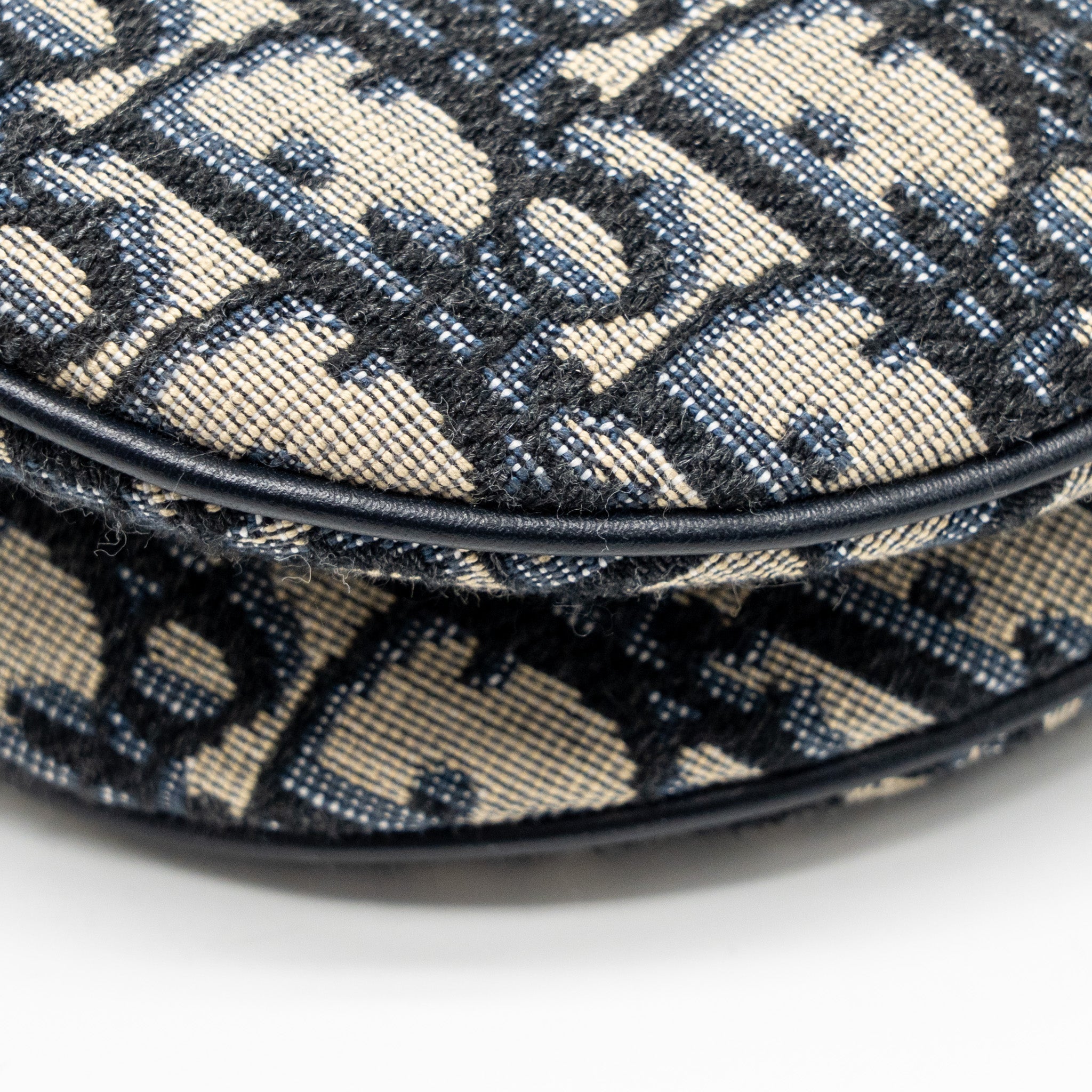 dior-medium-saddle-bag-blue-oblique-canvas-calfskin-ghw