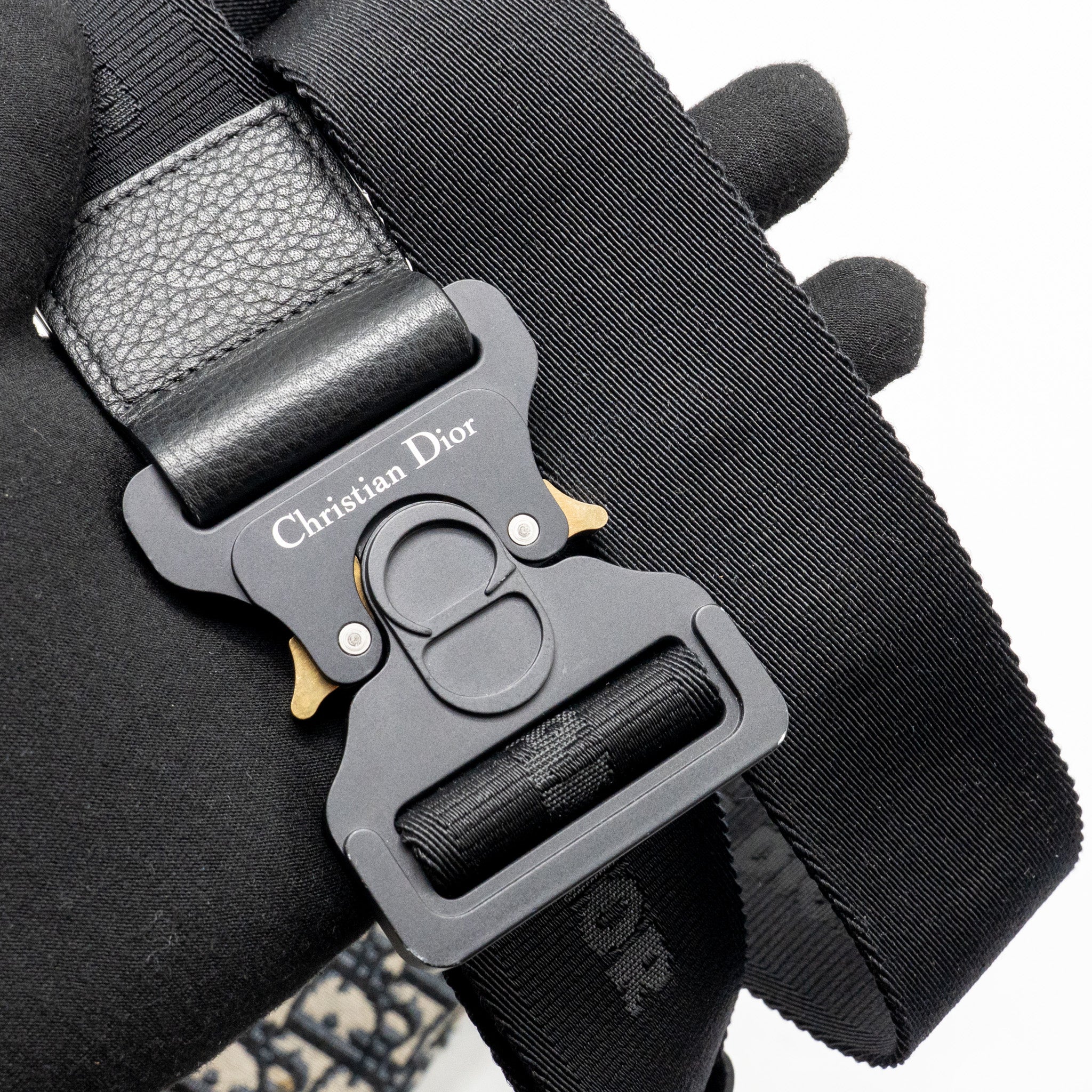 dior-homme-saddle-bag-oblique-jacquard-multicoloured-hardware
