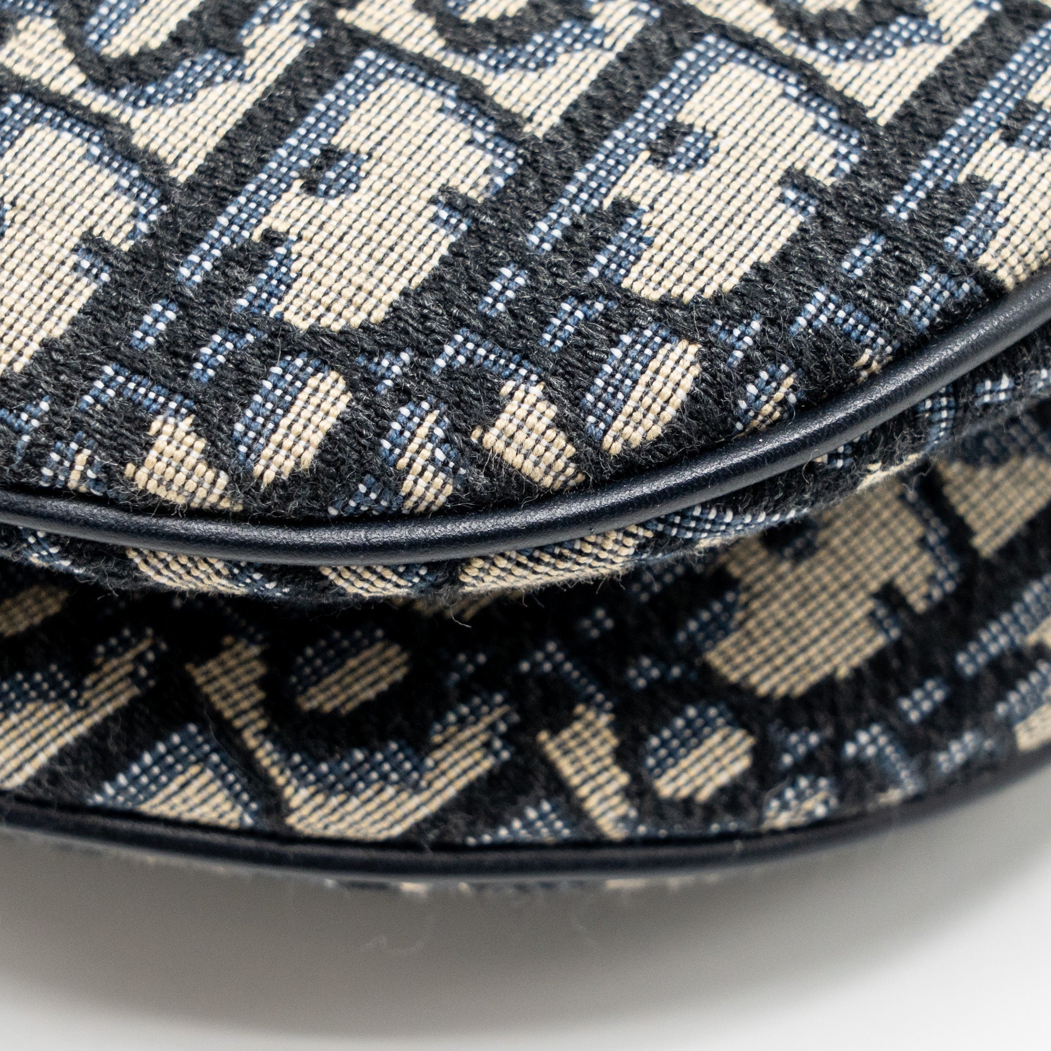dior-medium-saddle-bag-blue-oblique-canvas-calfskin-ghw
