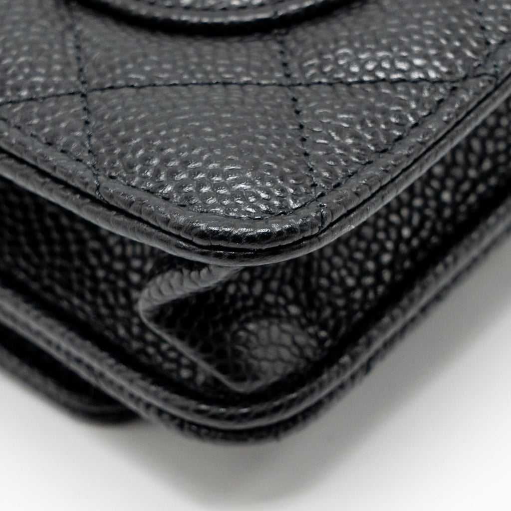chanel-classic-wallet-on-chain-caviar-black-ghwmicrochip-3