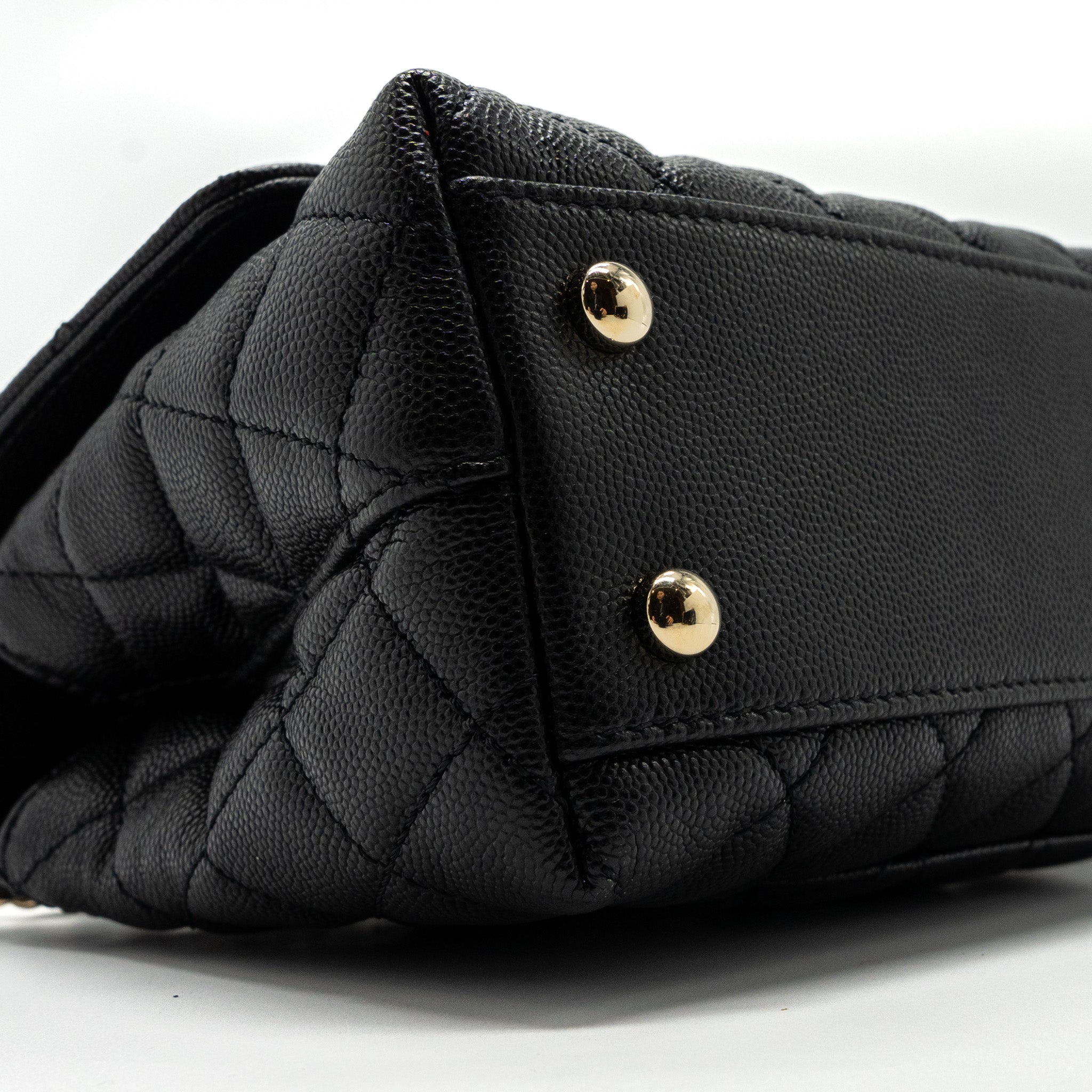 chanel-small-coco-handle-caviar-black-lghw-microchip-8