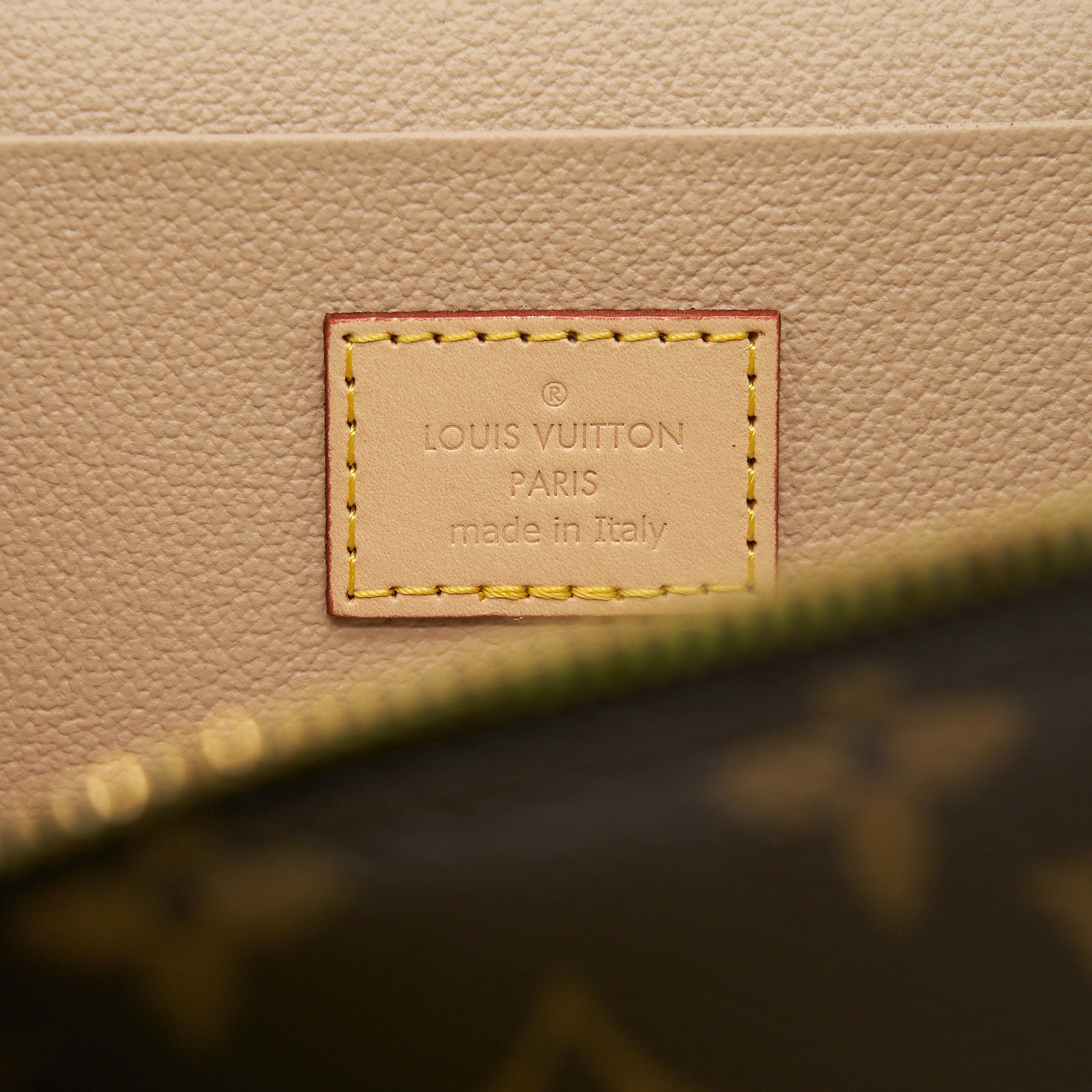 louis-vuitton-nice-mini-monogram-canvas