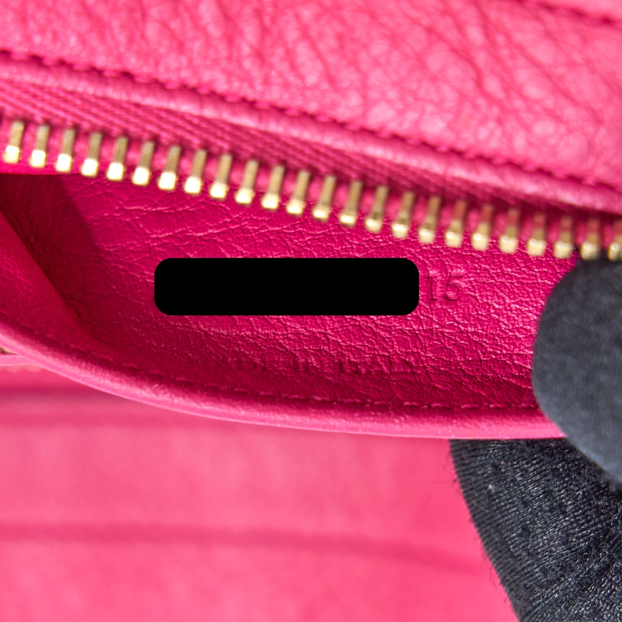 saint-laurent-cabas-tote-bag-pink-ghw