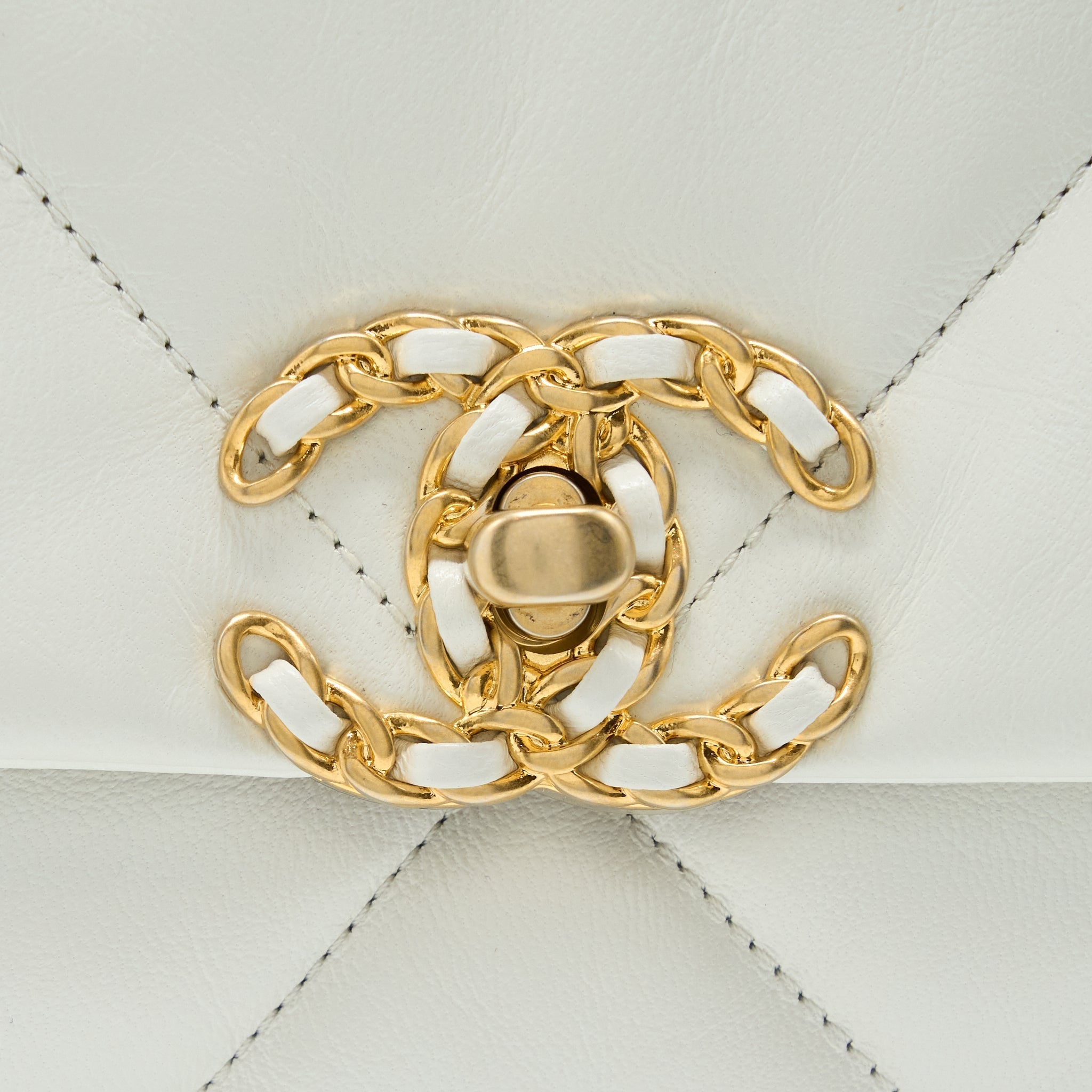 chanel-small-19-bag-goatskin-white-multicolour-hardware