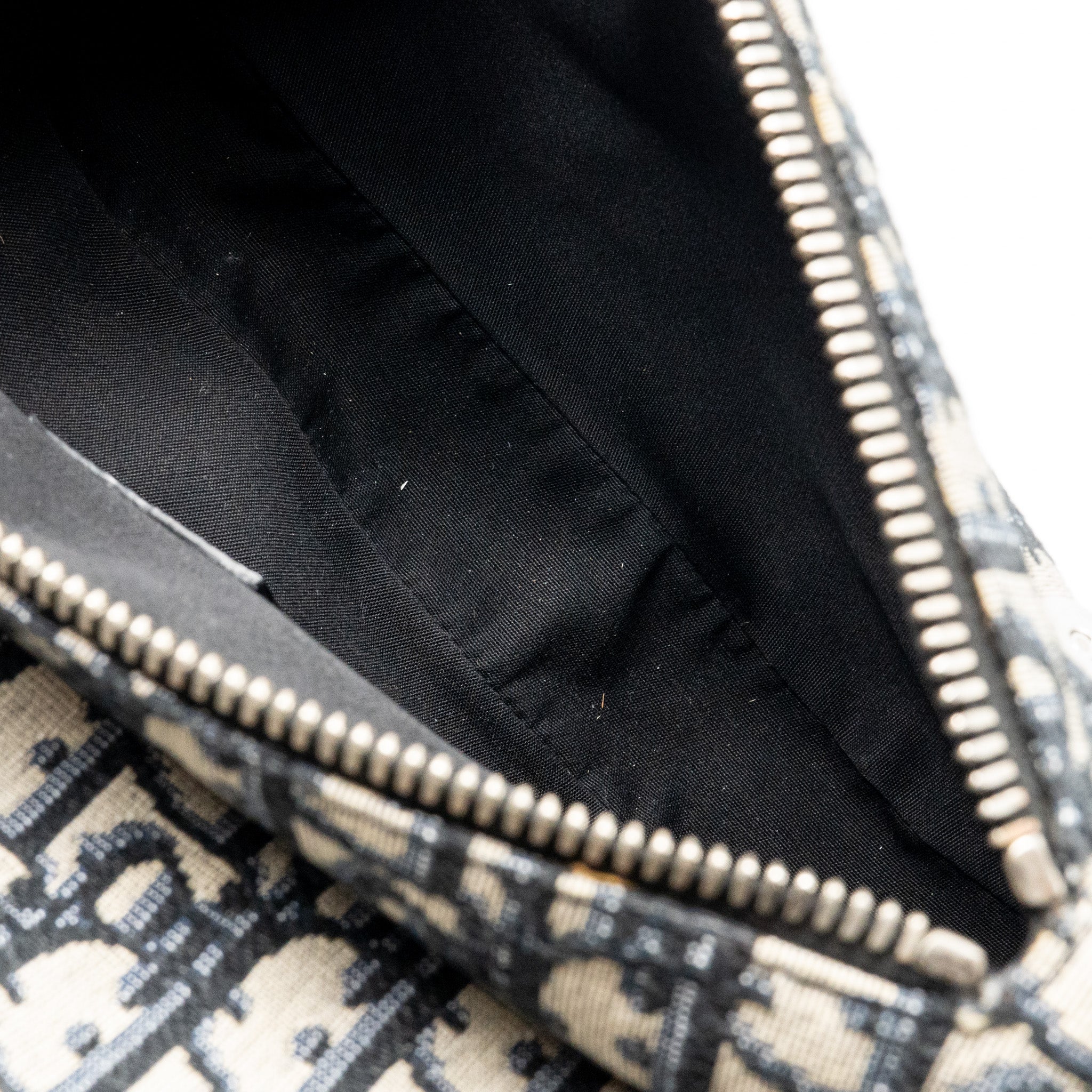 dior-homme-saddle-bag-oblique-jacquard-multicoloured-hardware