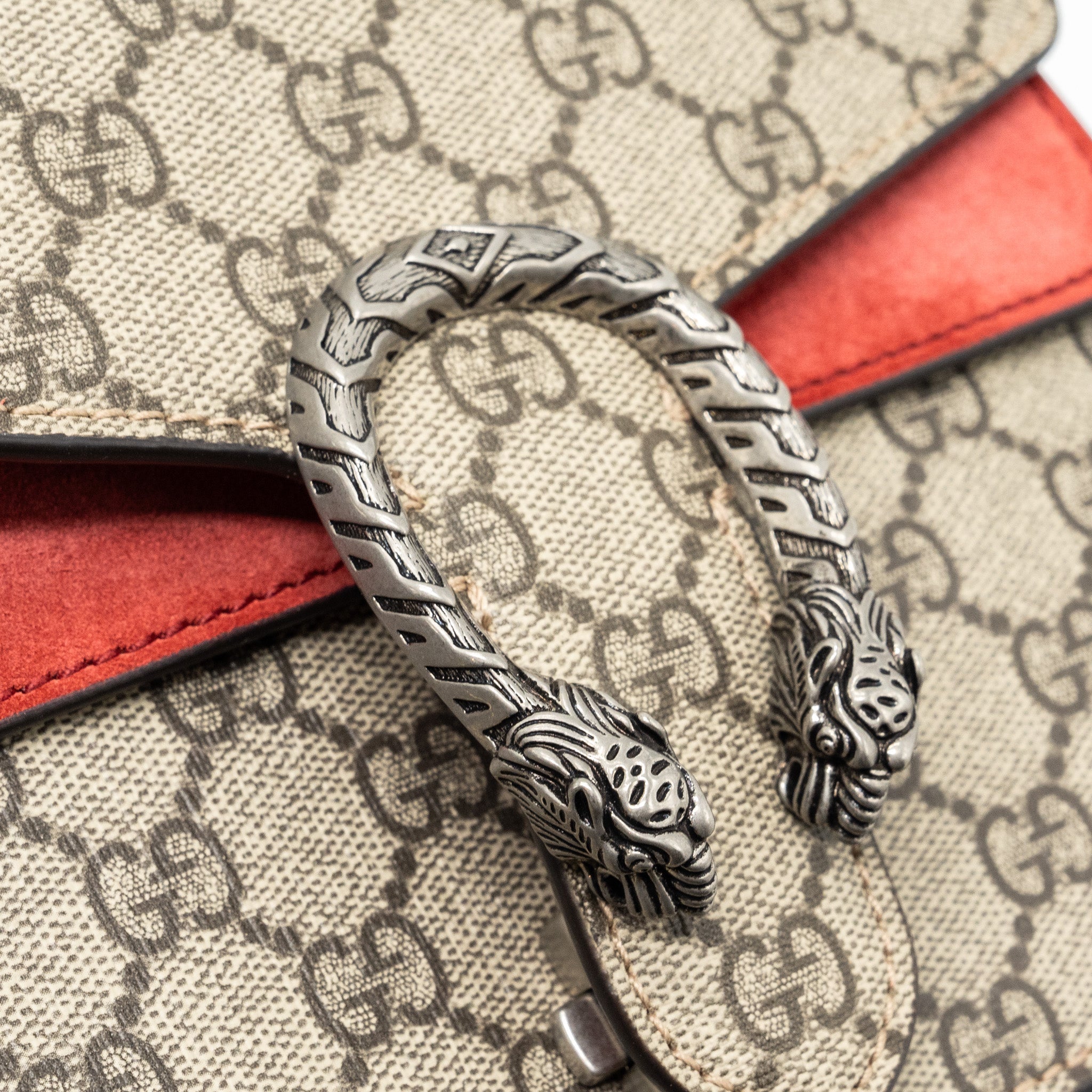 gucci-dionysus-gg-supreme-mini-bag-red-2
