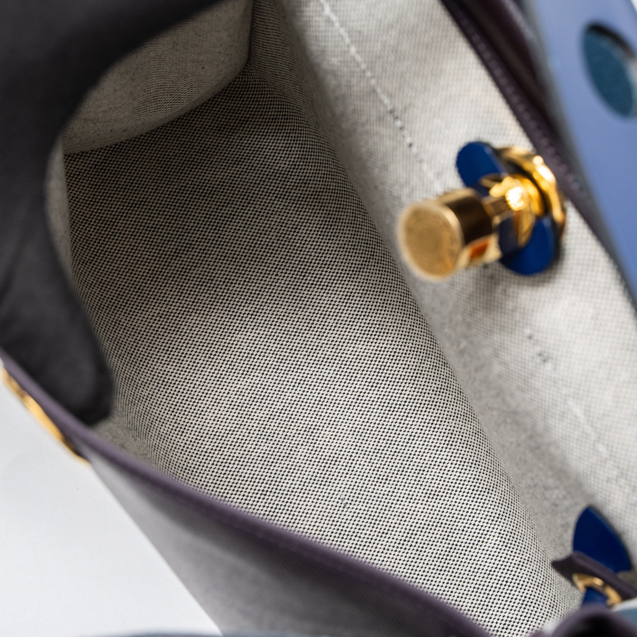 hermes-herbag-zip-31-bag-toile-h-berline-canvas-vache-hunter-cassis-black-blue-saphir-ghw-stamp-z