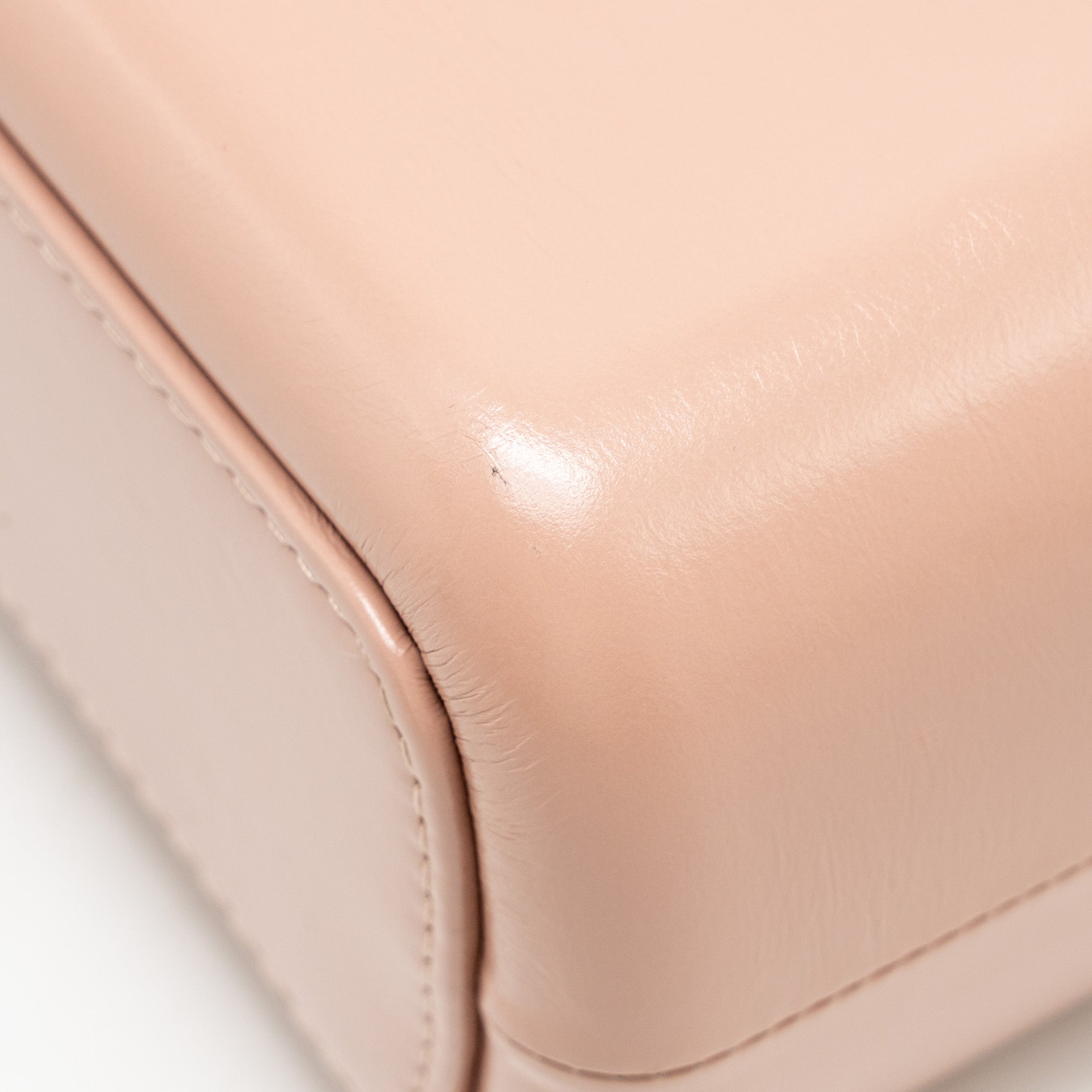 chanel-chevron-gabrielle-hobo-bag-calfskin-pink-beige-multicolour-hardware-copy