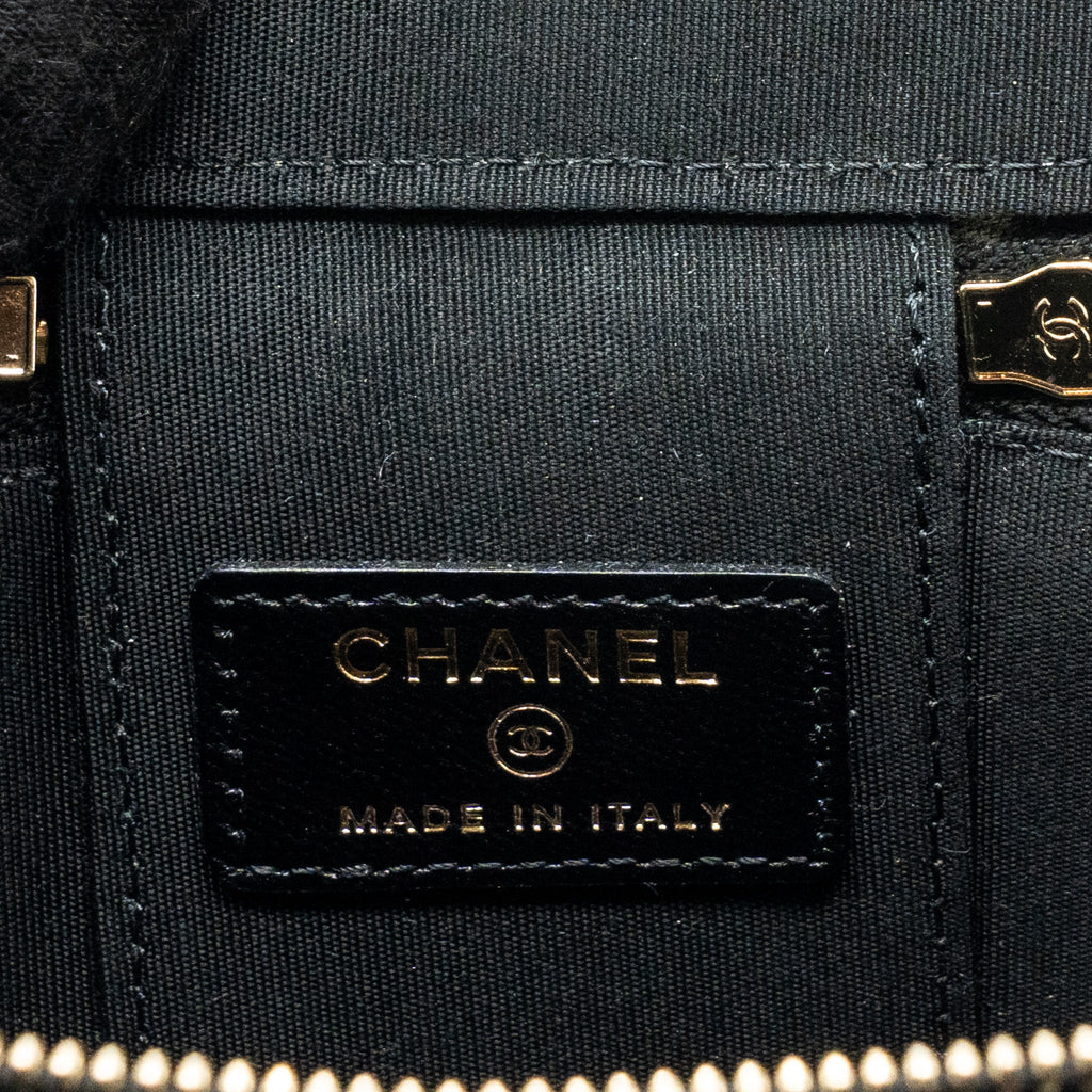 chanel-top-handle-mini-vanity-lambskin-black-ghw