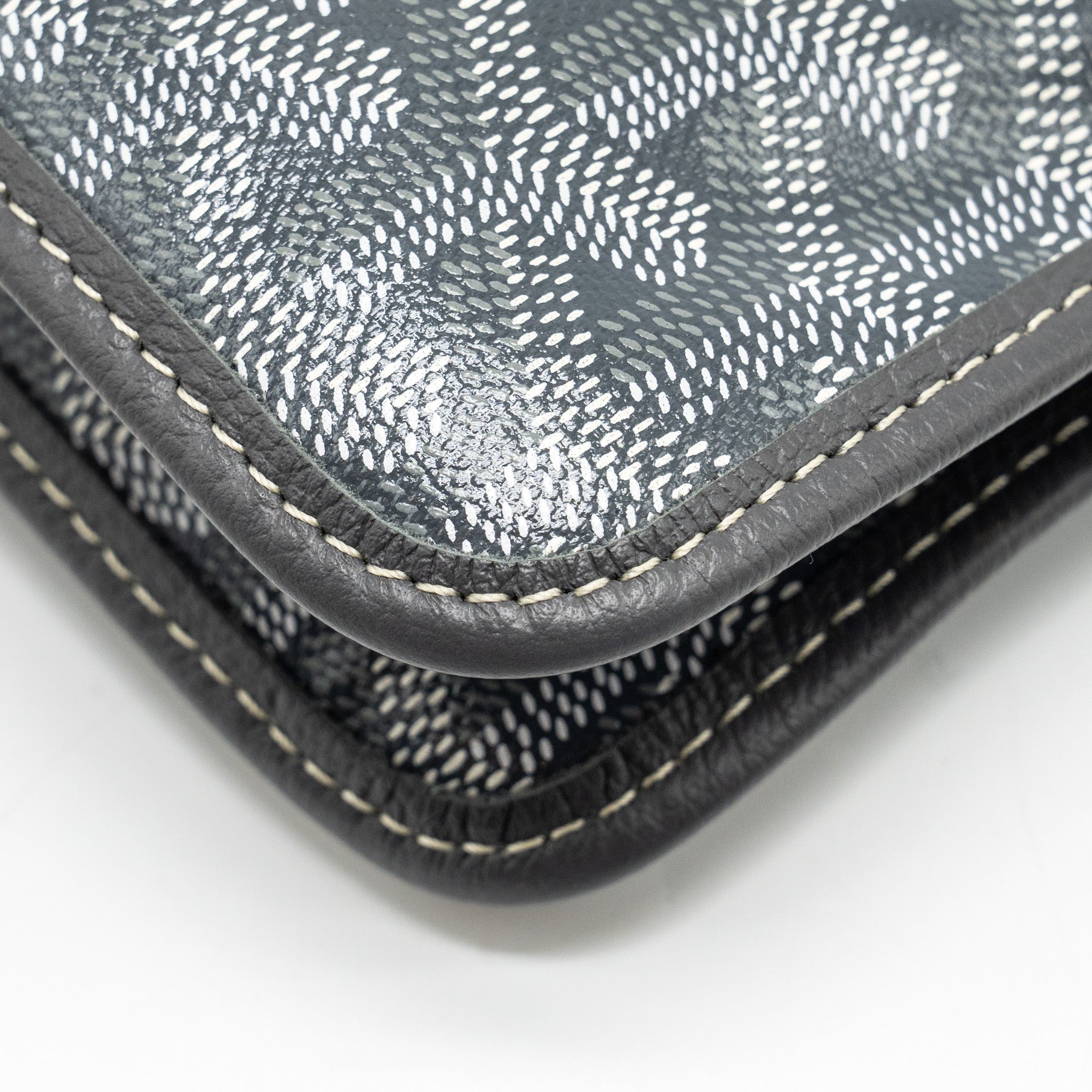 goyard-portefeuille-pochette-plumet-goyardine-canvas-leather-green-shw