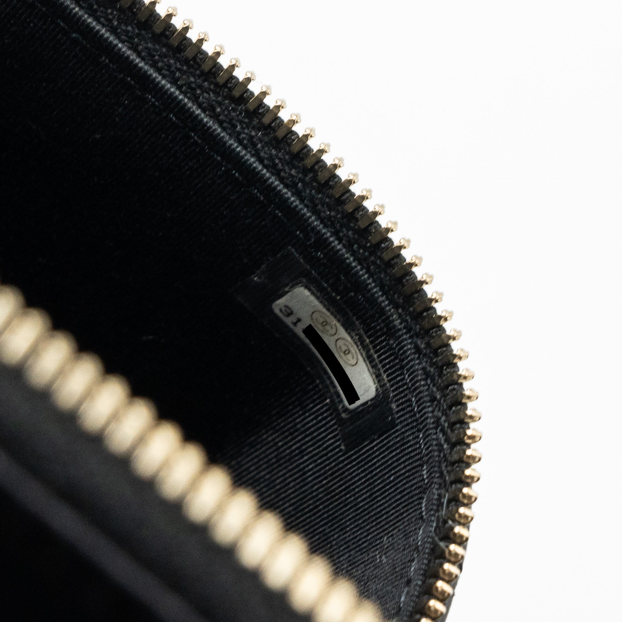 chanel-top-handle-mini-vanity-lambskin-black-ghw