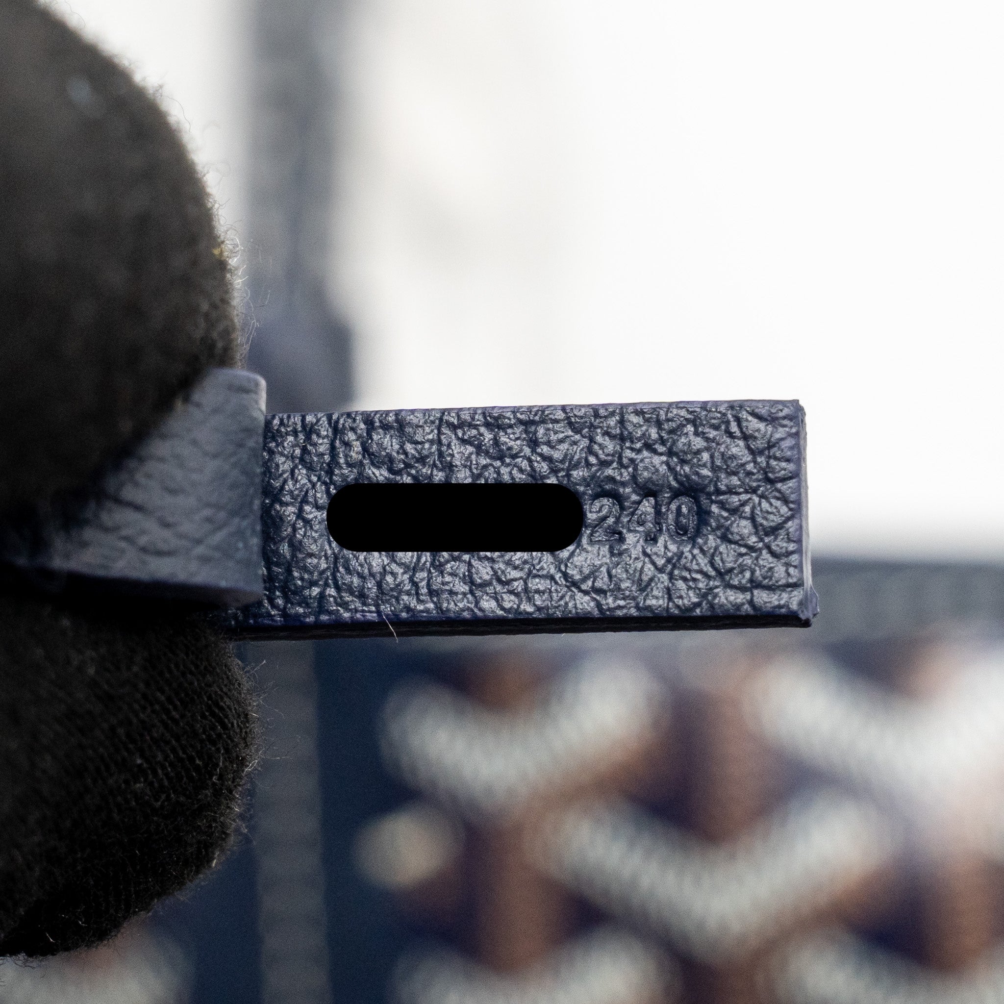 goyard-saint-louis-pm-tote-goyardine-canvas-calfskin-navy-blue-shw-copy