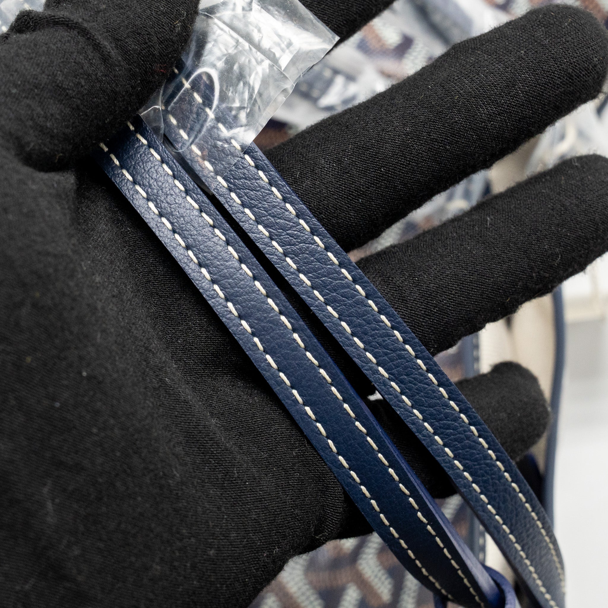 goyard-saint-louis-pm-tote-goyardine-canvas-calfskin-navy-blue-shw-copy