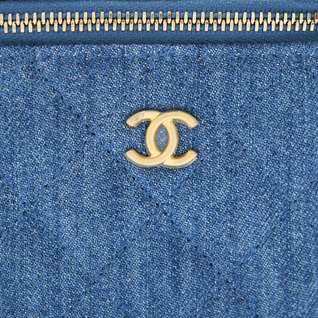 chanel-22c-denim-pearl-crush-mini-vanity-with-chain-ghw